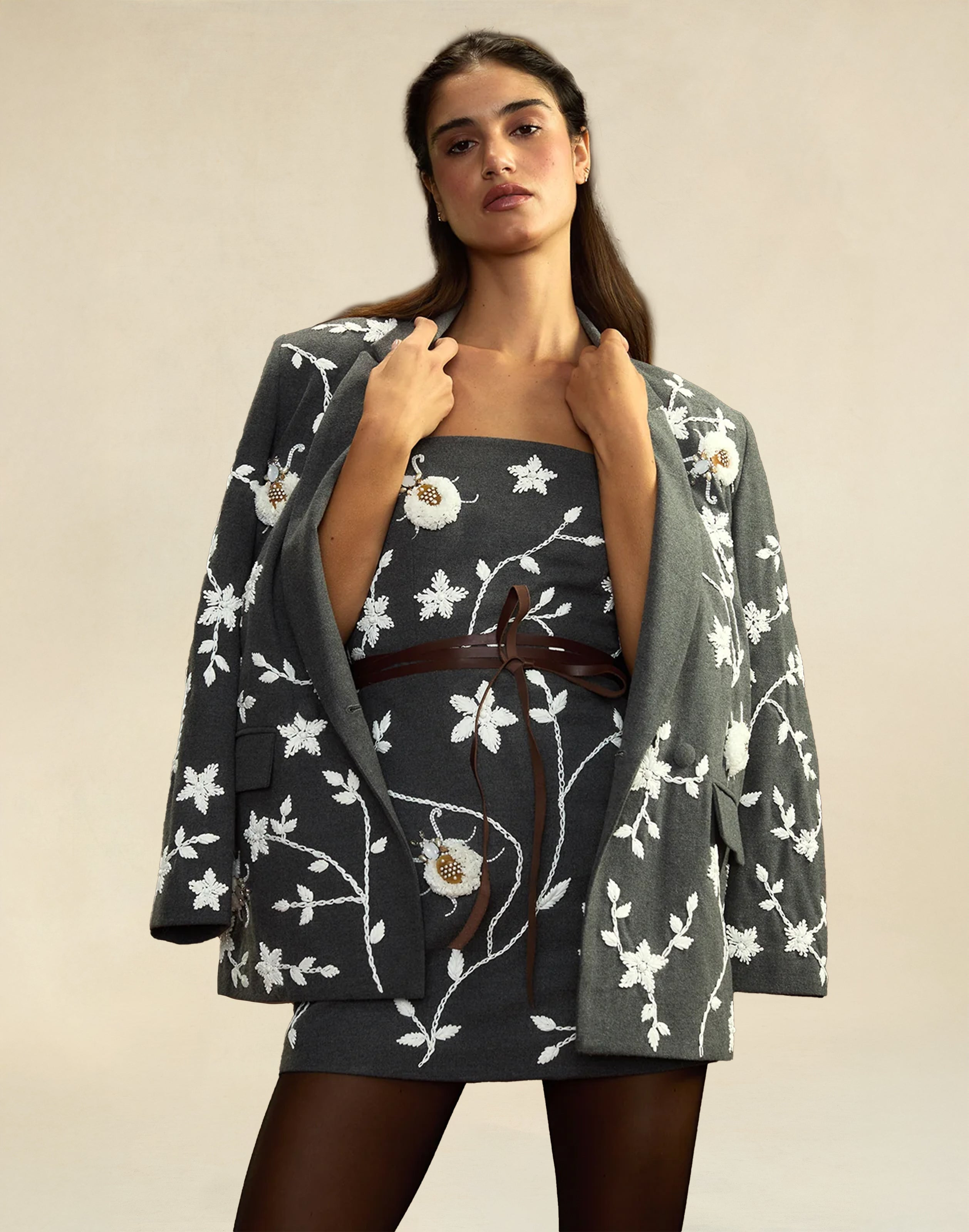 Fleur Embellished Blazer - 2