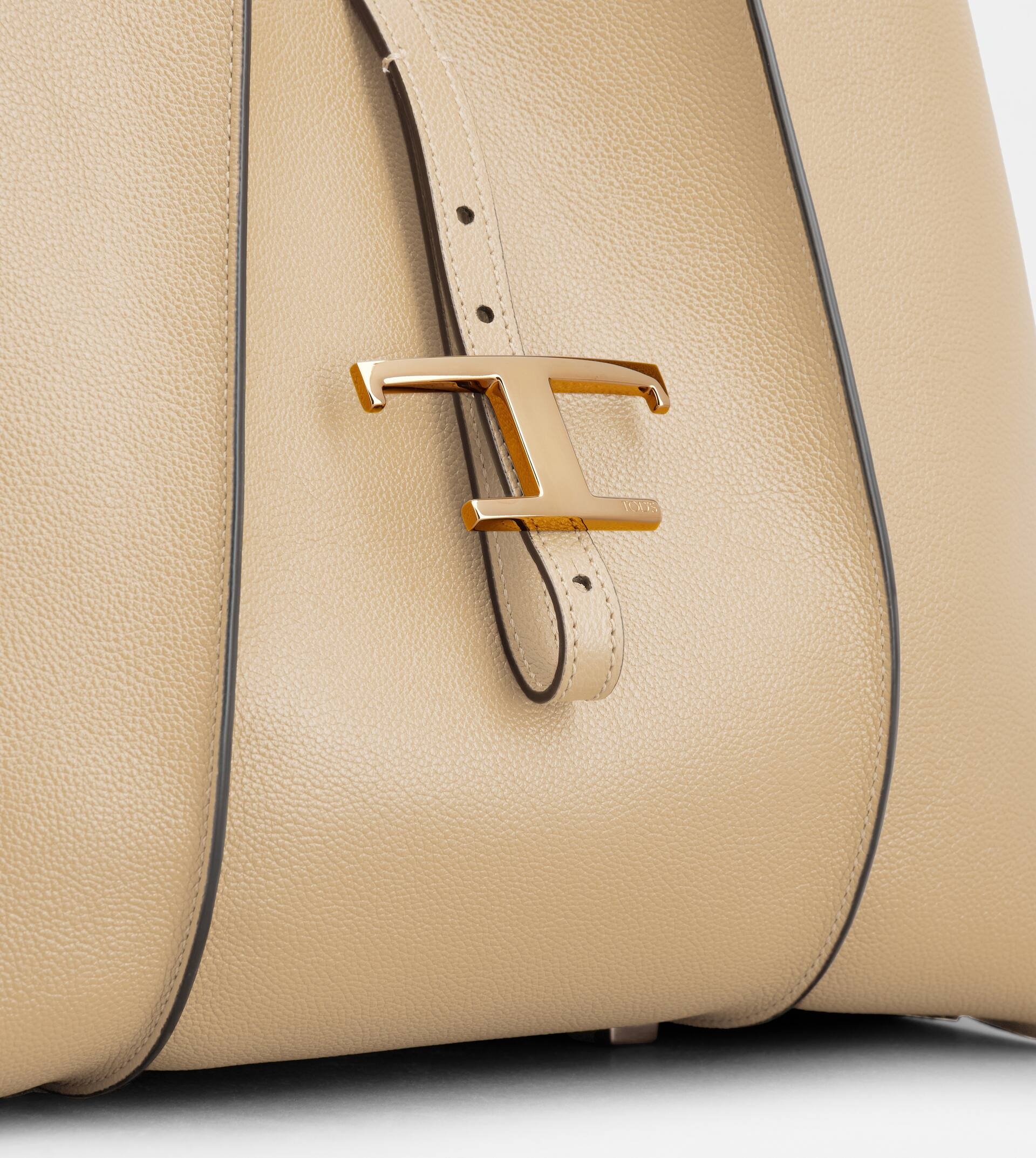 T TIMELESS SHOPPING BAG IN LEATHER SMALL - BEIGE - 4