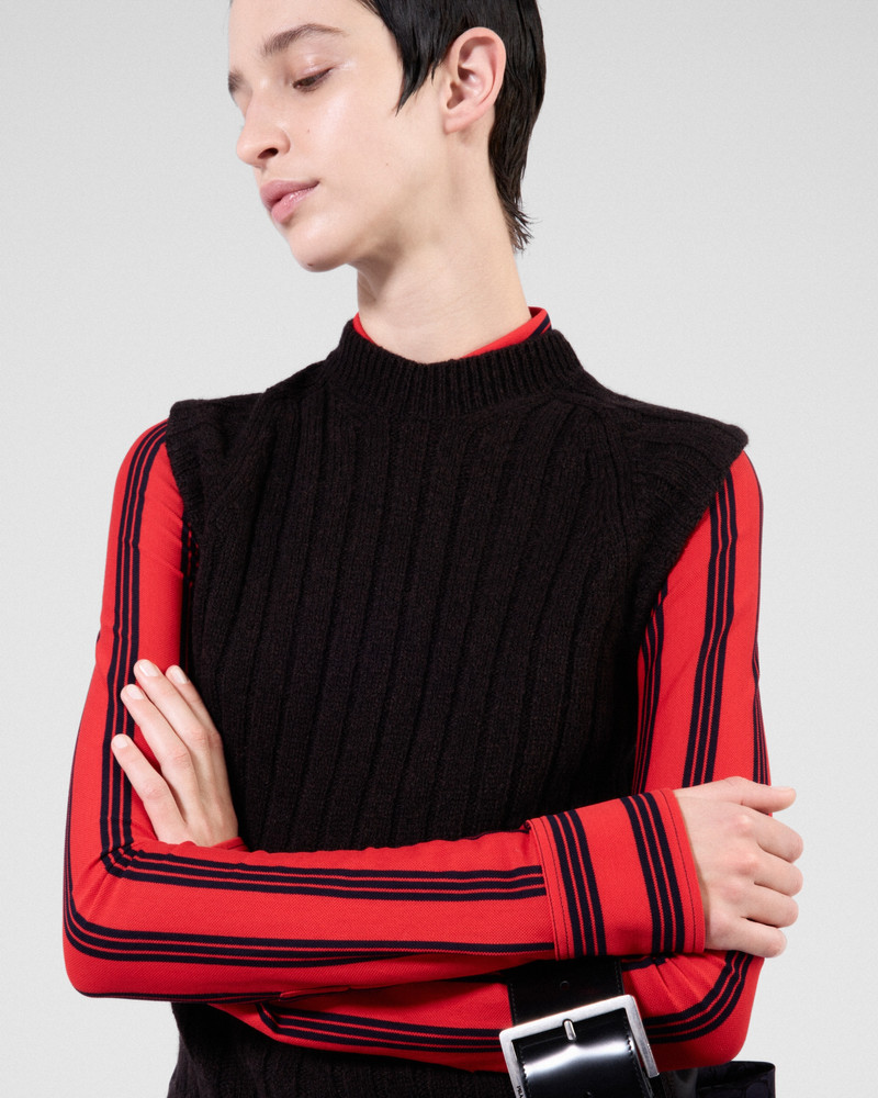 Wool vest 3