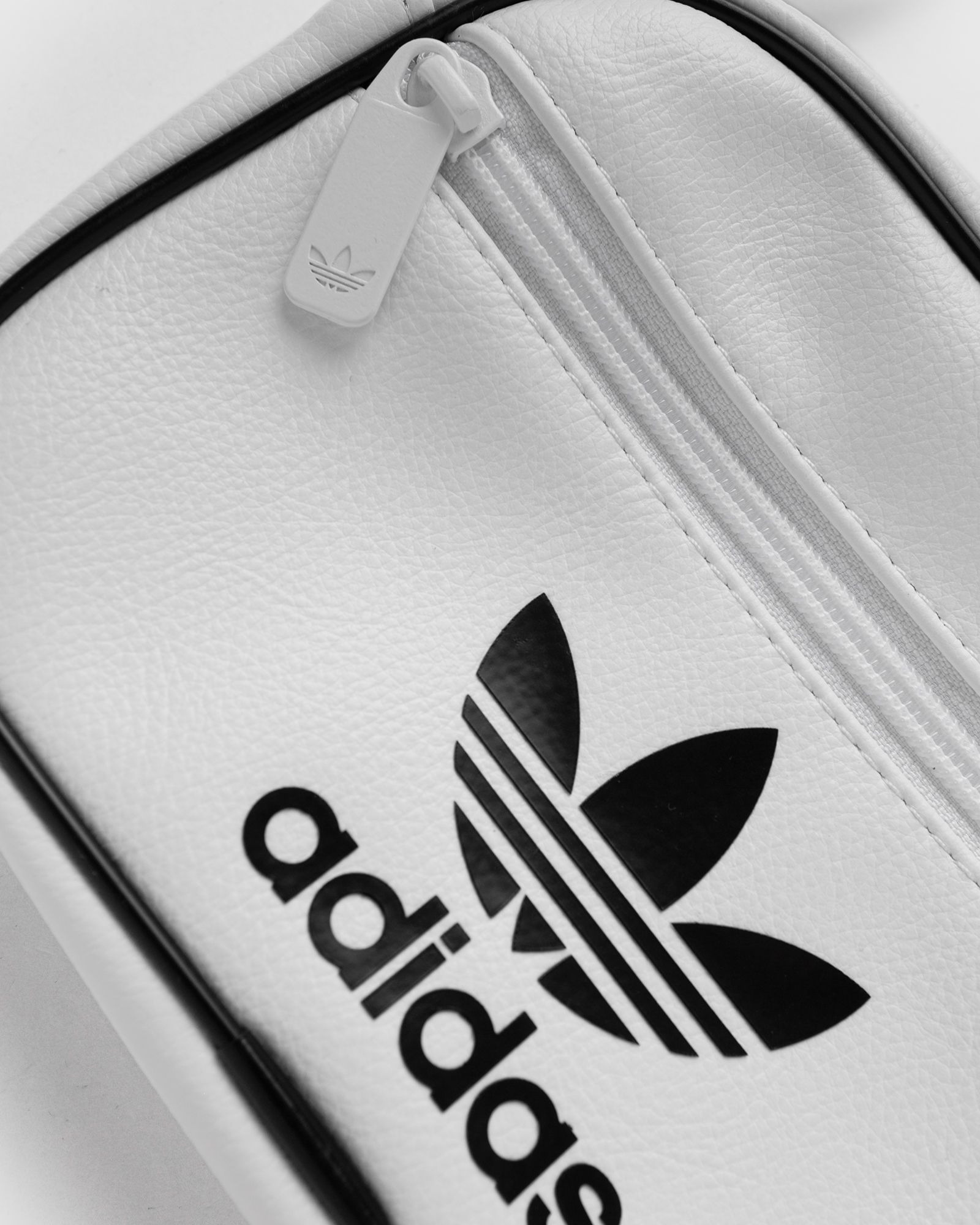 ADICOLOR CLASSIC MINI AIRLINER BAG 3