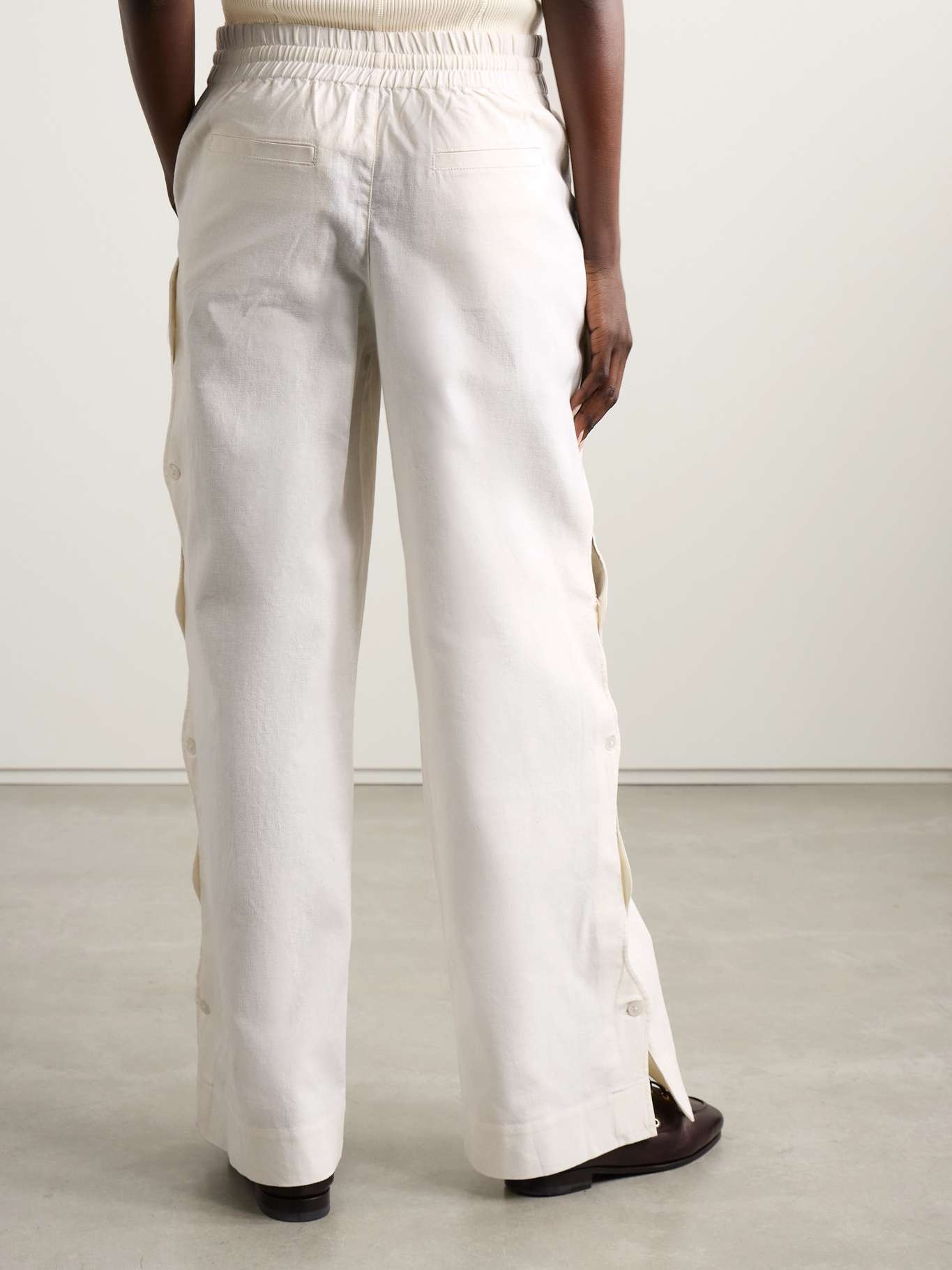 Shai cutout button-detailed cotton and linen-blend wide-leg pants Ivory - 4