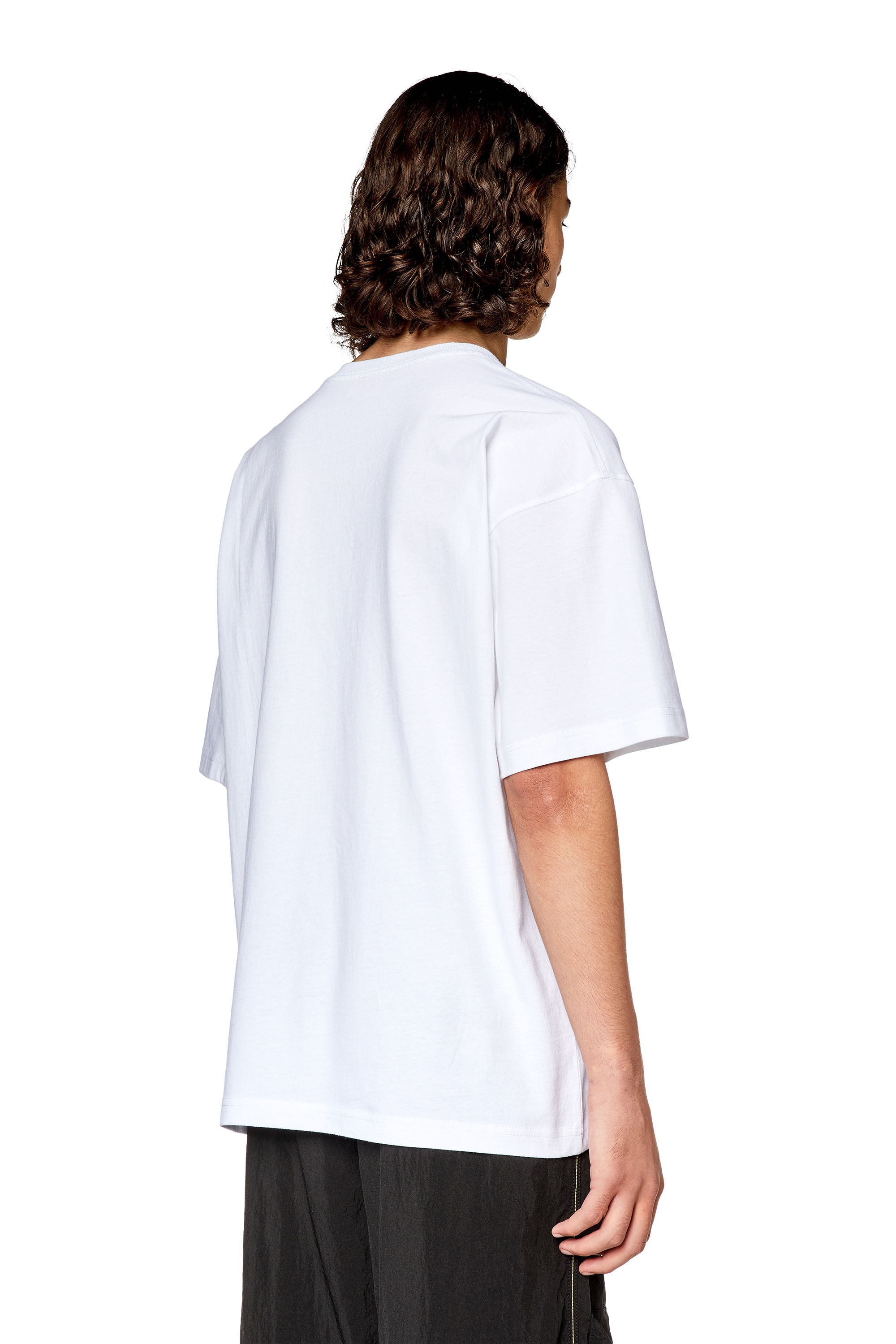 T-NLABEL-L1 - 4