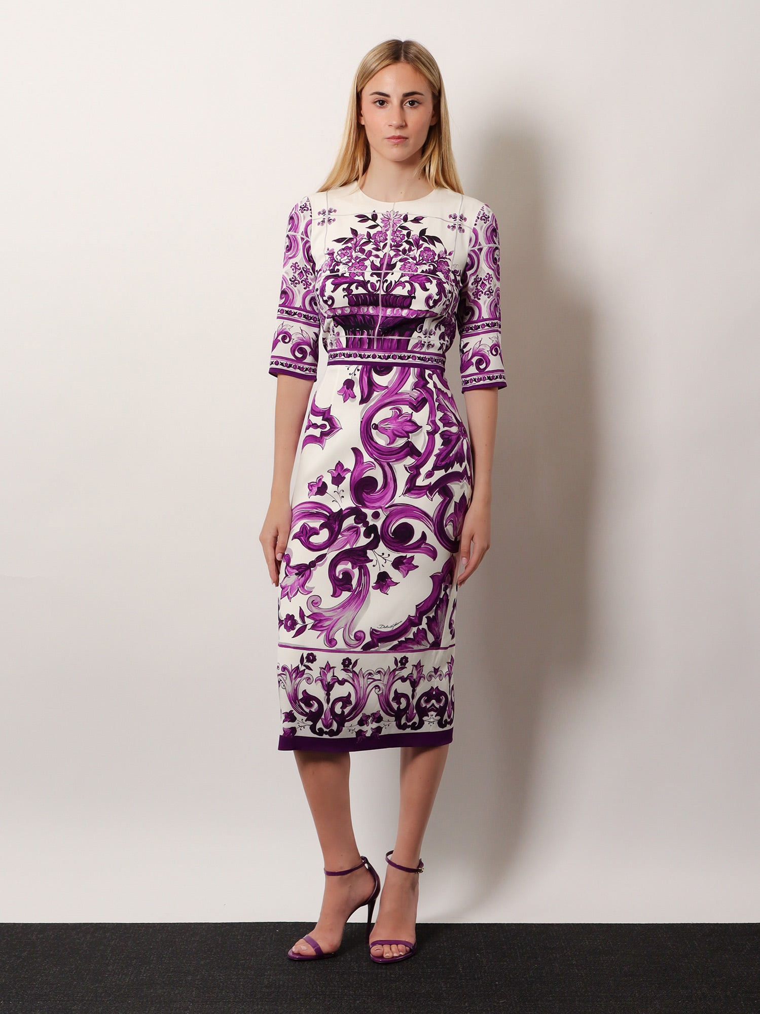 Silk Midi Pencil Dress With Maiolica Print - 2