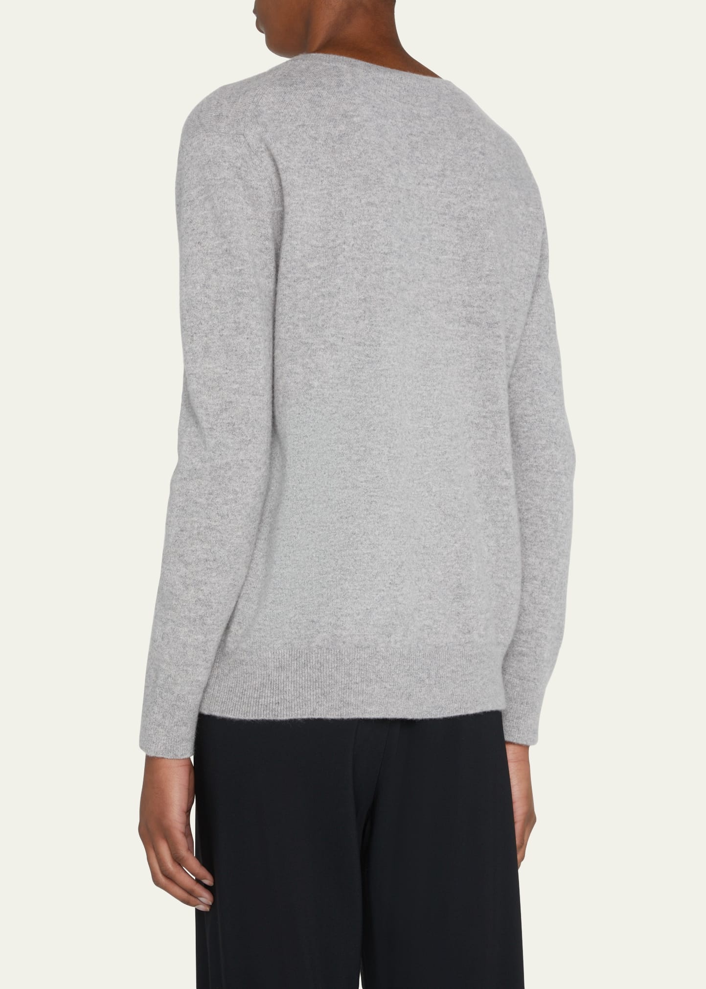 Weekend V-Neck Cashmere Pullover Sweater - 3