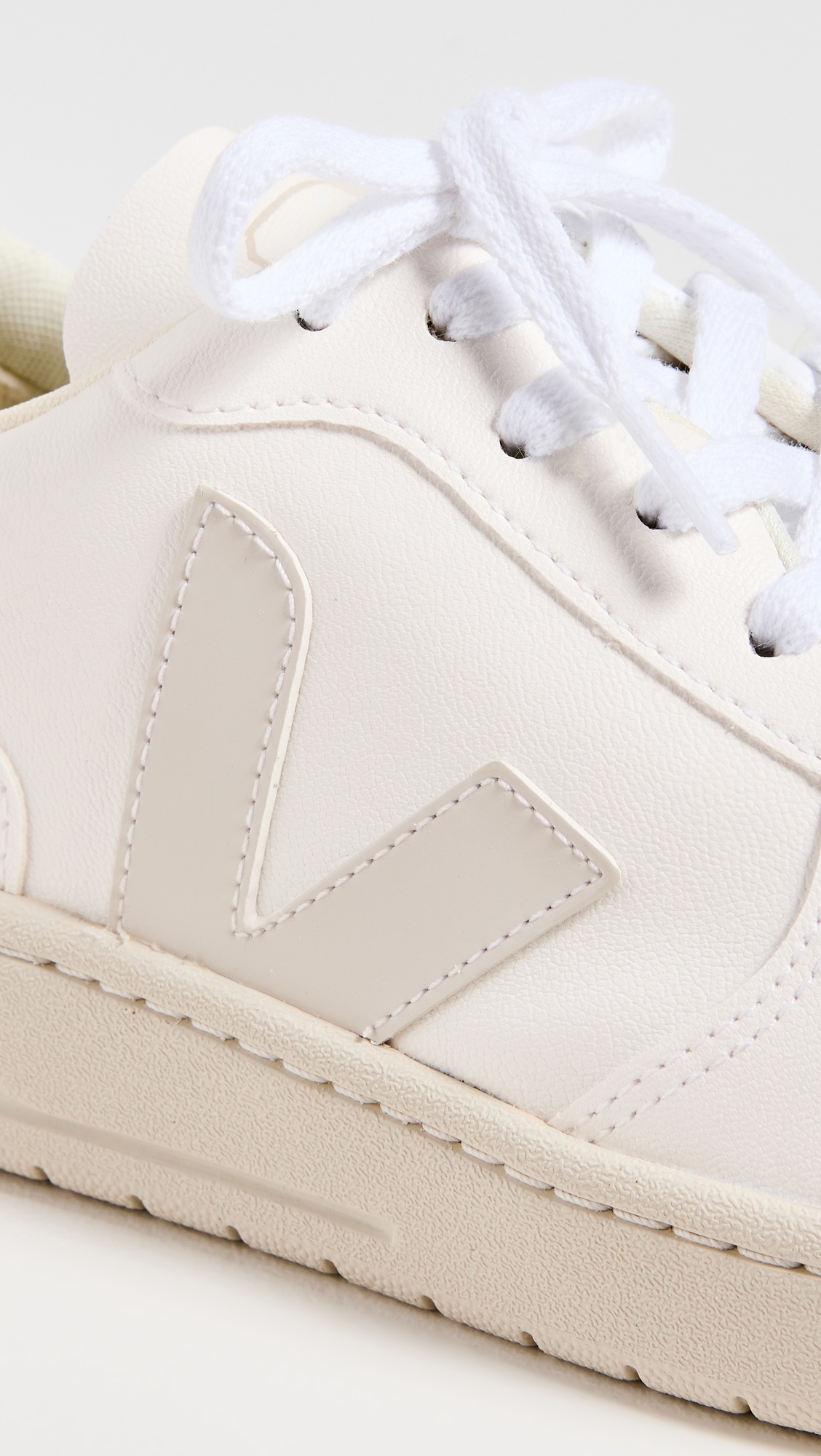 V-10 Laceup Sneakers - 5