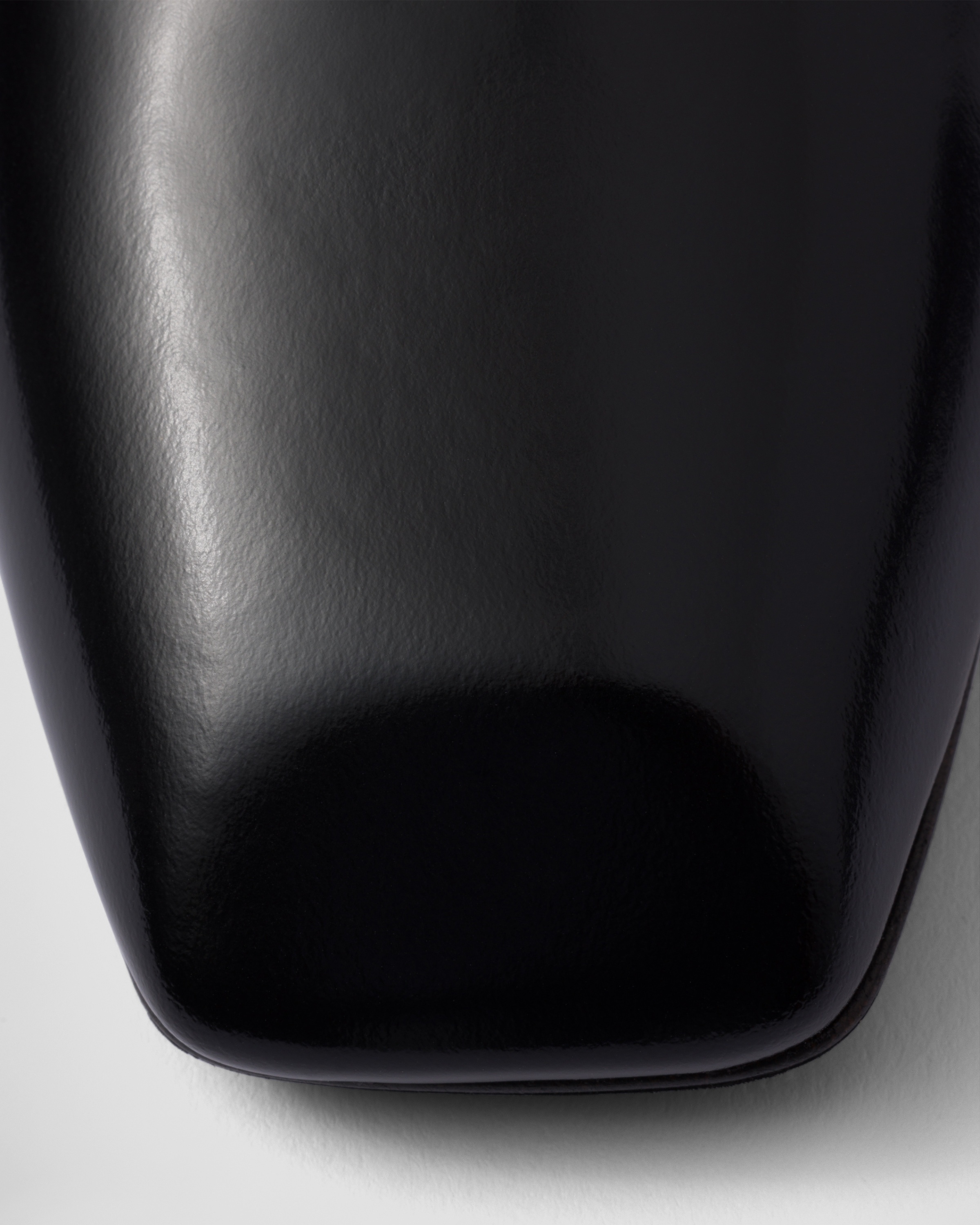 Brushed leather pumps - 5