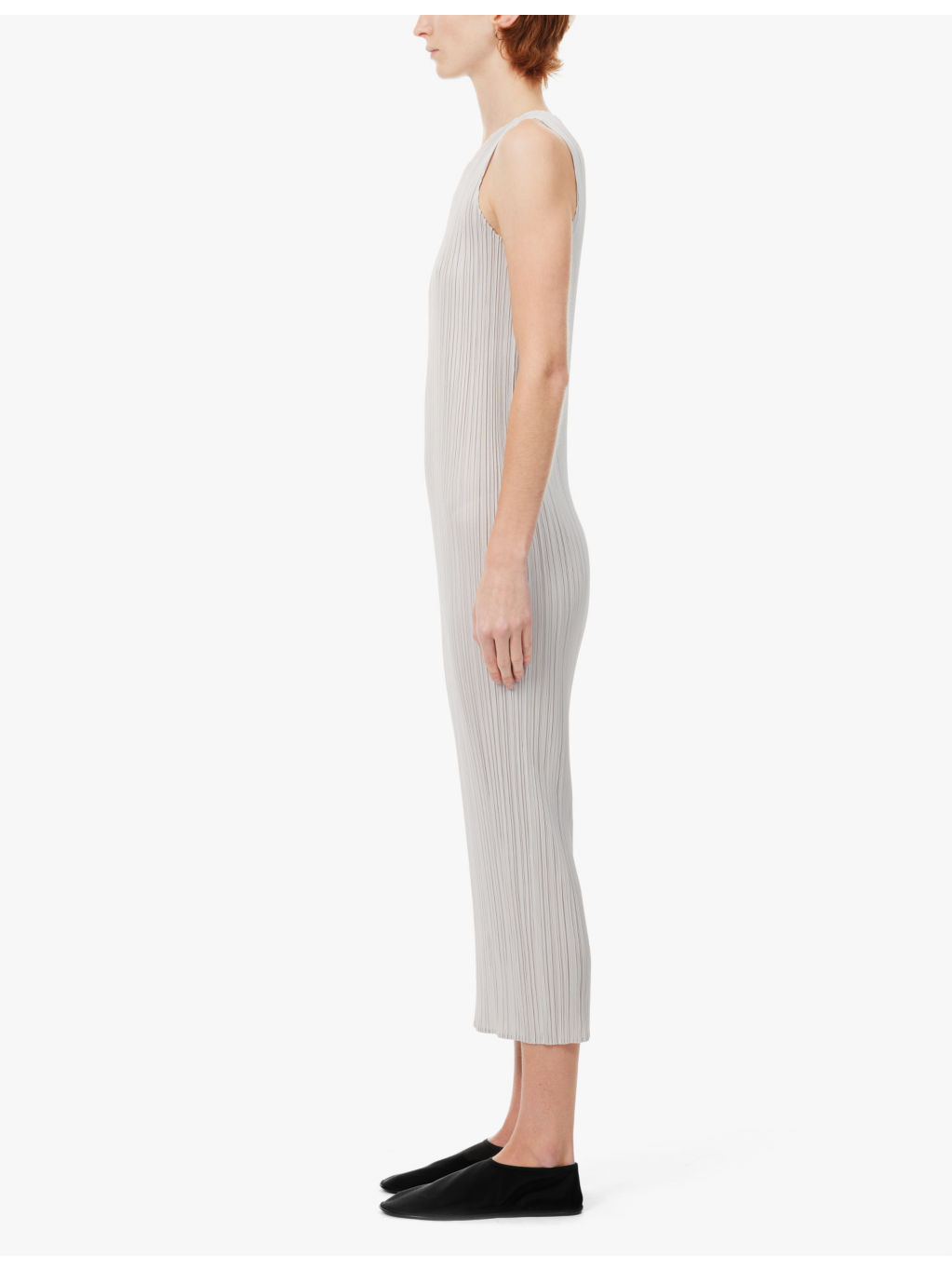Pleated round-neck knitted midi dress - 3