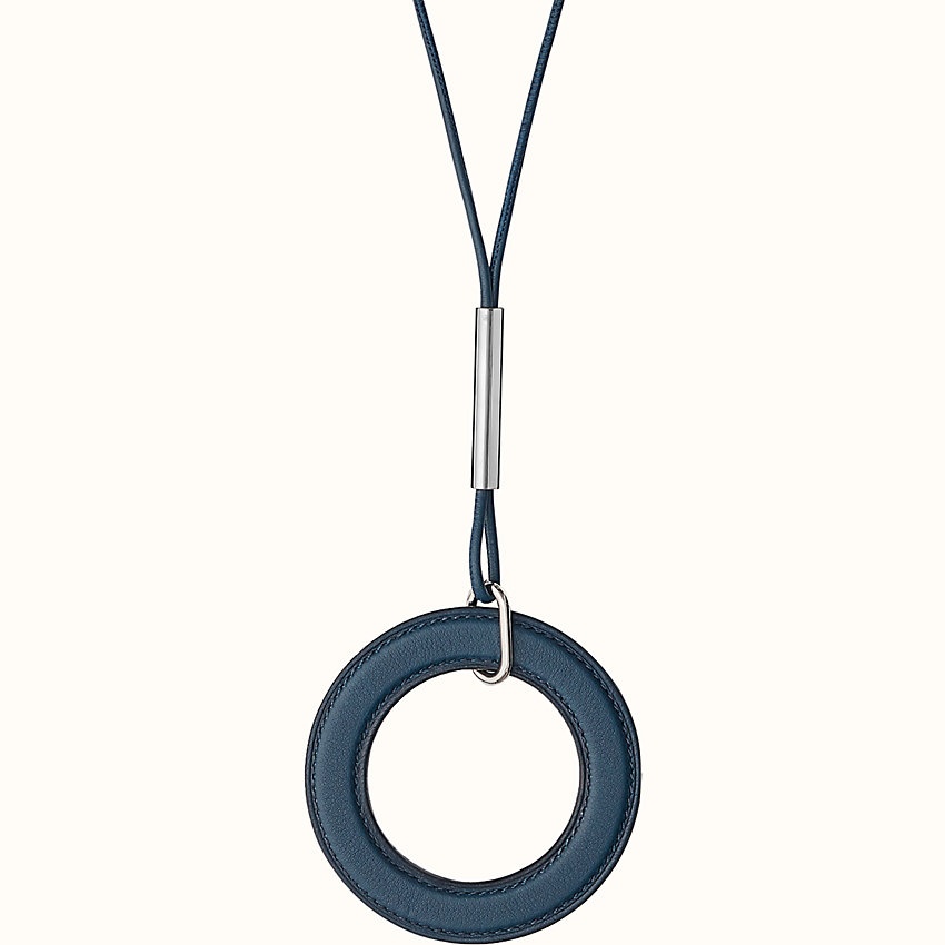 Cercle pendant - 1