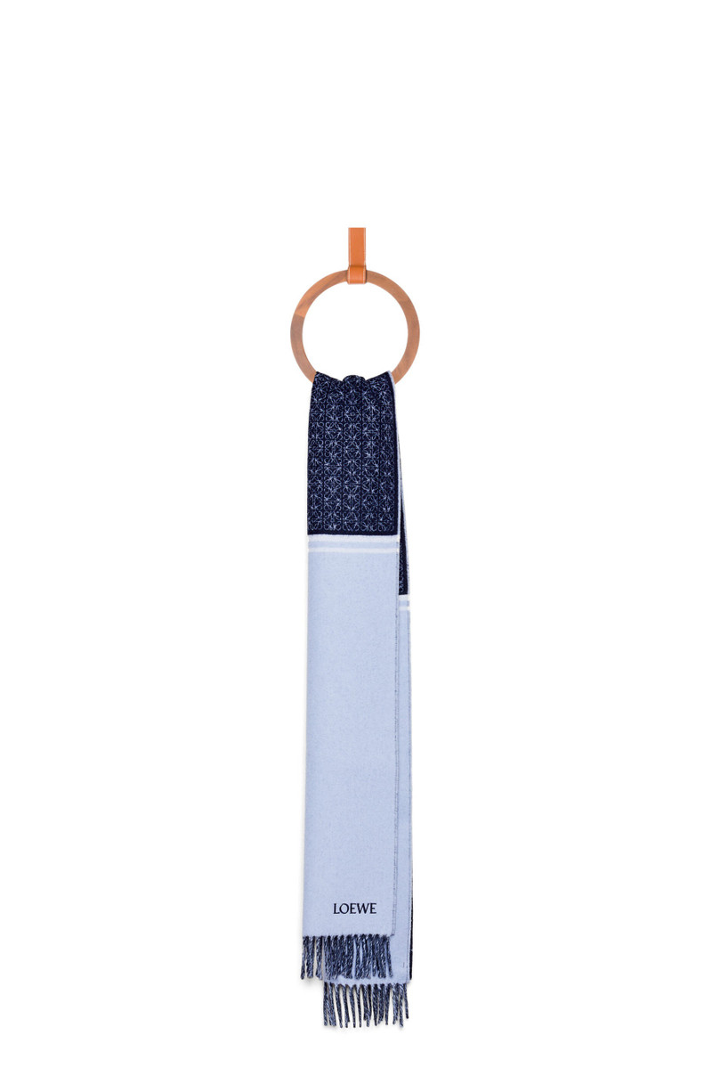 Scarf in wool and cashmere 1