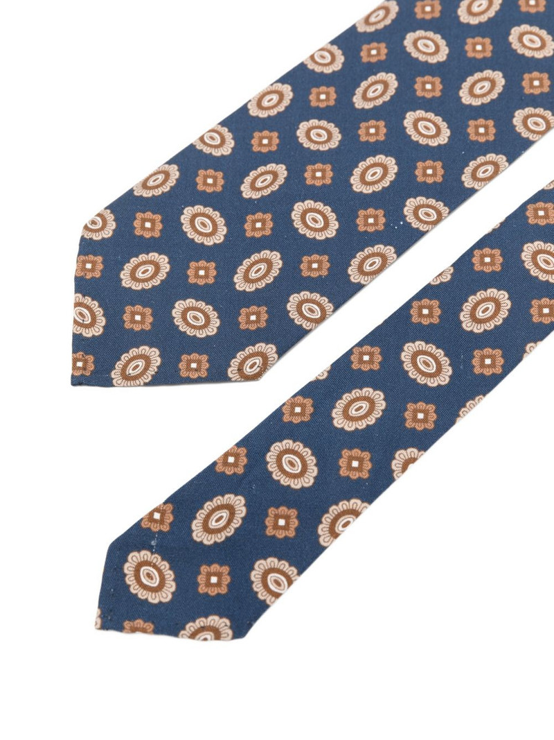 patterned tie 3