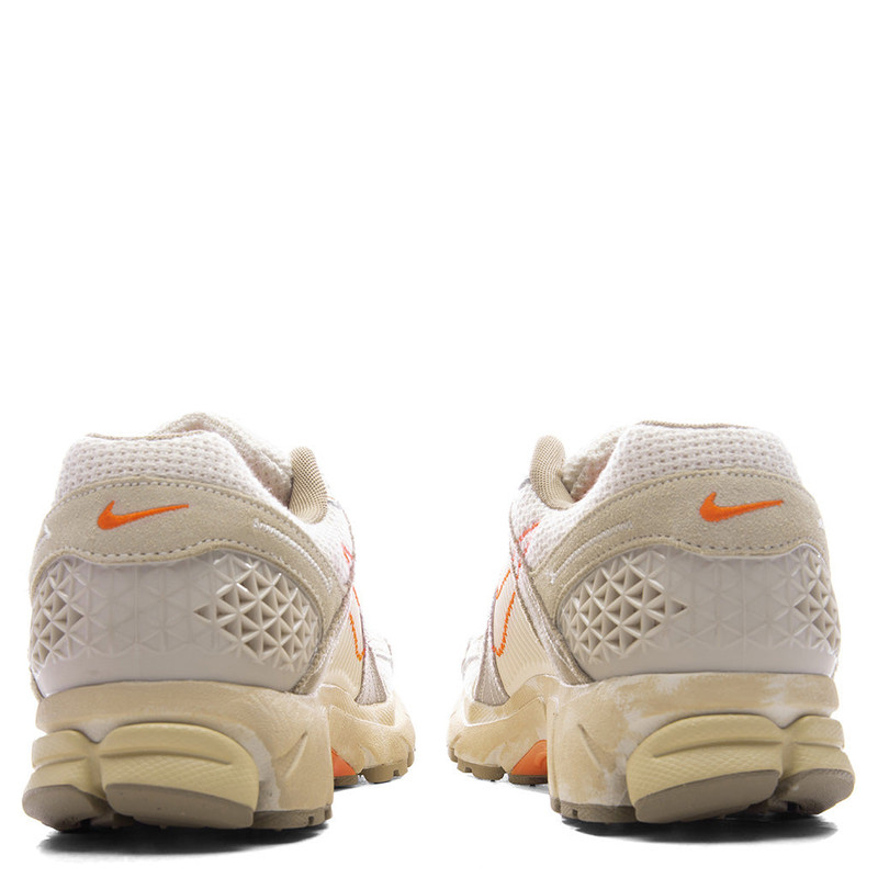 Nike ZOOM VOMERO 5 - LIGHT OREWOOD BROWN/KHAKI/PALE IVORY outlook