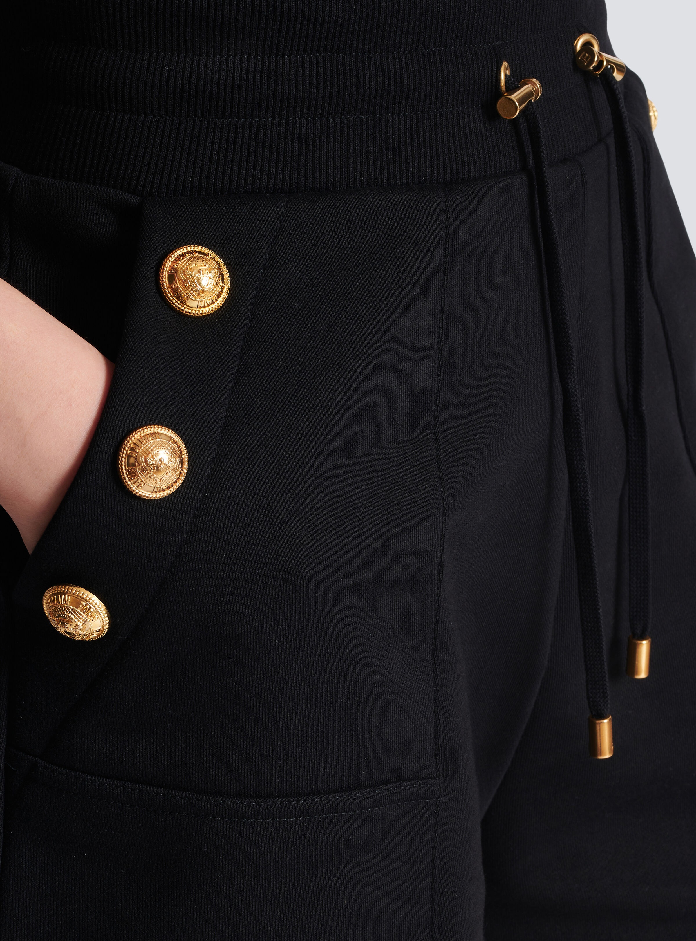 Balmain 6-button knit shorts | REVERSIBLE