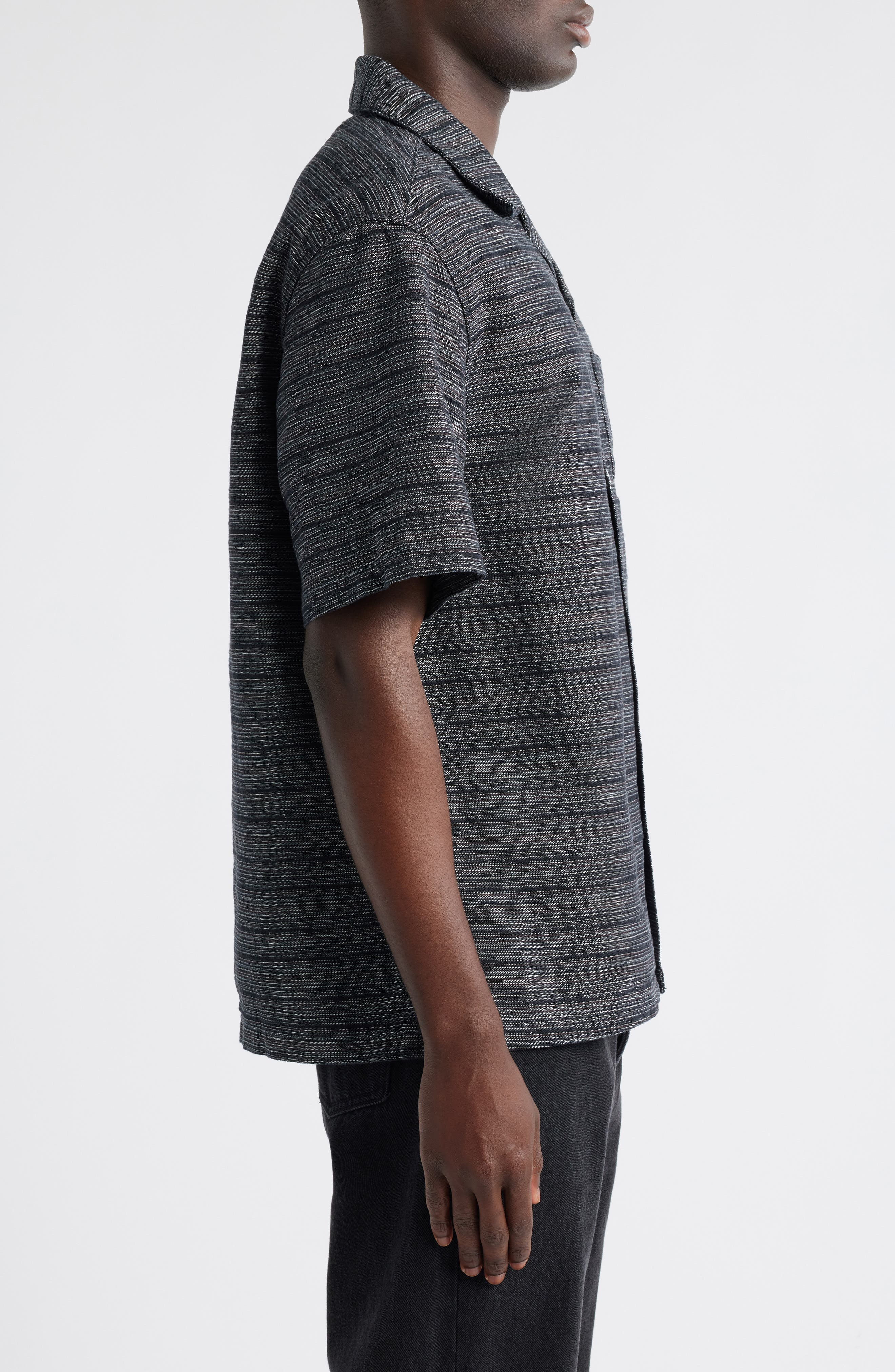 Carhartt Work In Progress Gellar Short Sleeve Cotton Jacquard Camp Shirt in Gellar Stripe, Black (Ri - 4