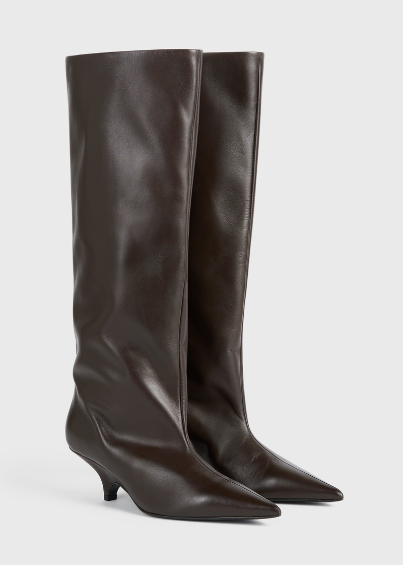 The Wedge-Heel Boot bark 8