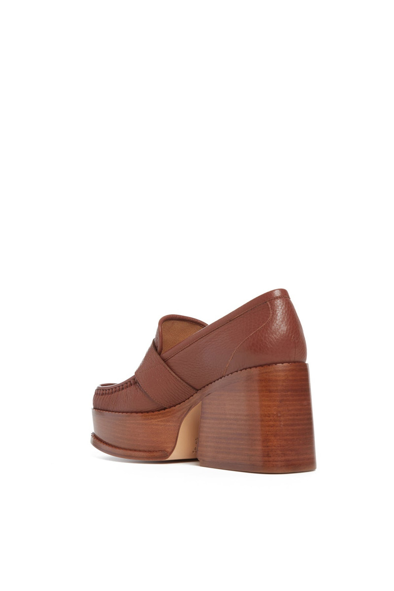 GABRIELA HEARST Augusta Heel outlook