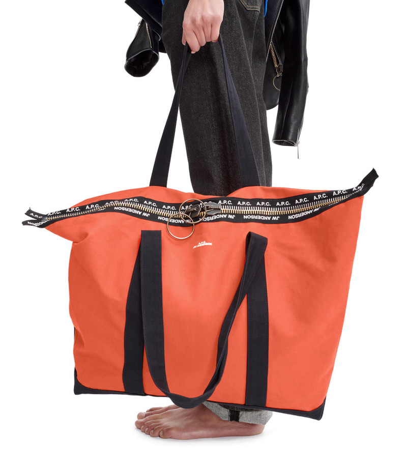 A.P.C. J.W.A. shopping bag outlook