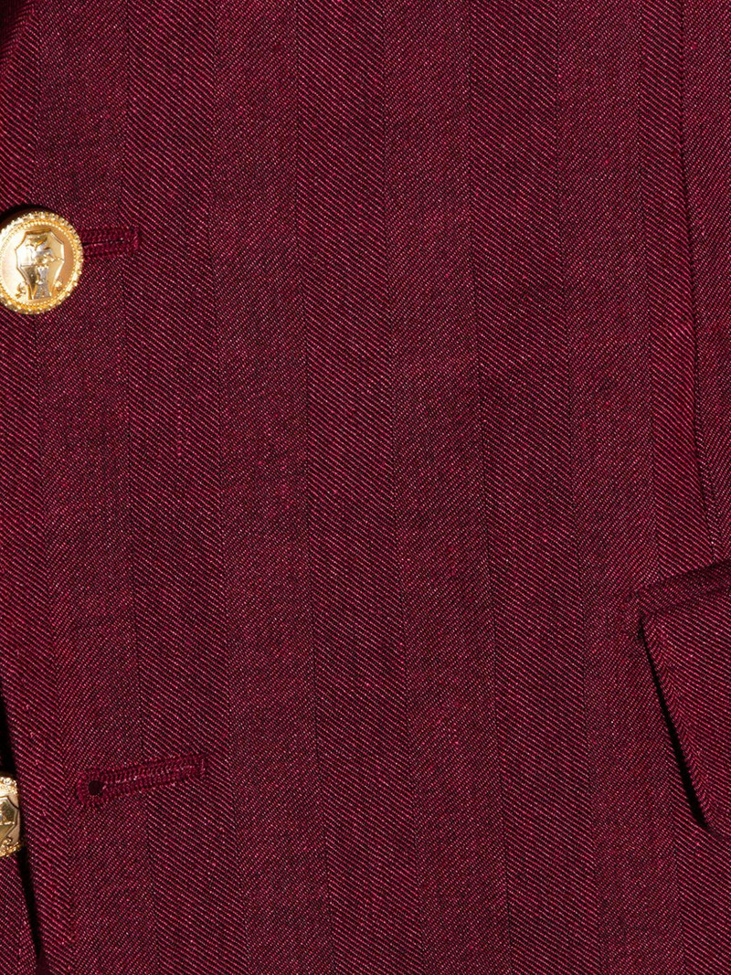 red single-breasted suit 4