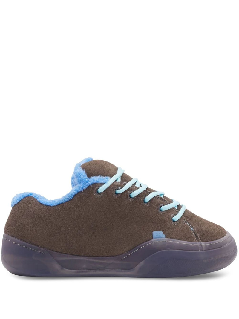 Vamp sneakers 1