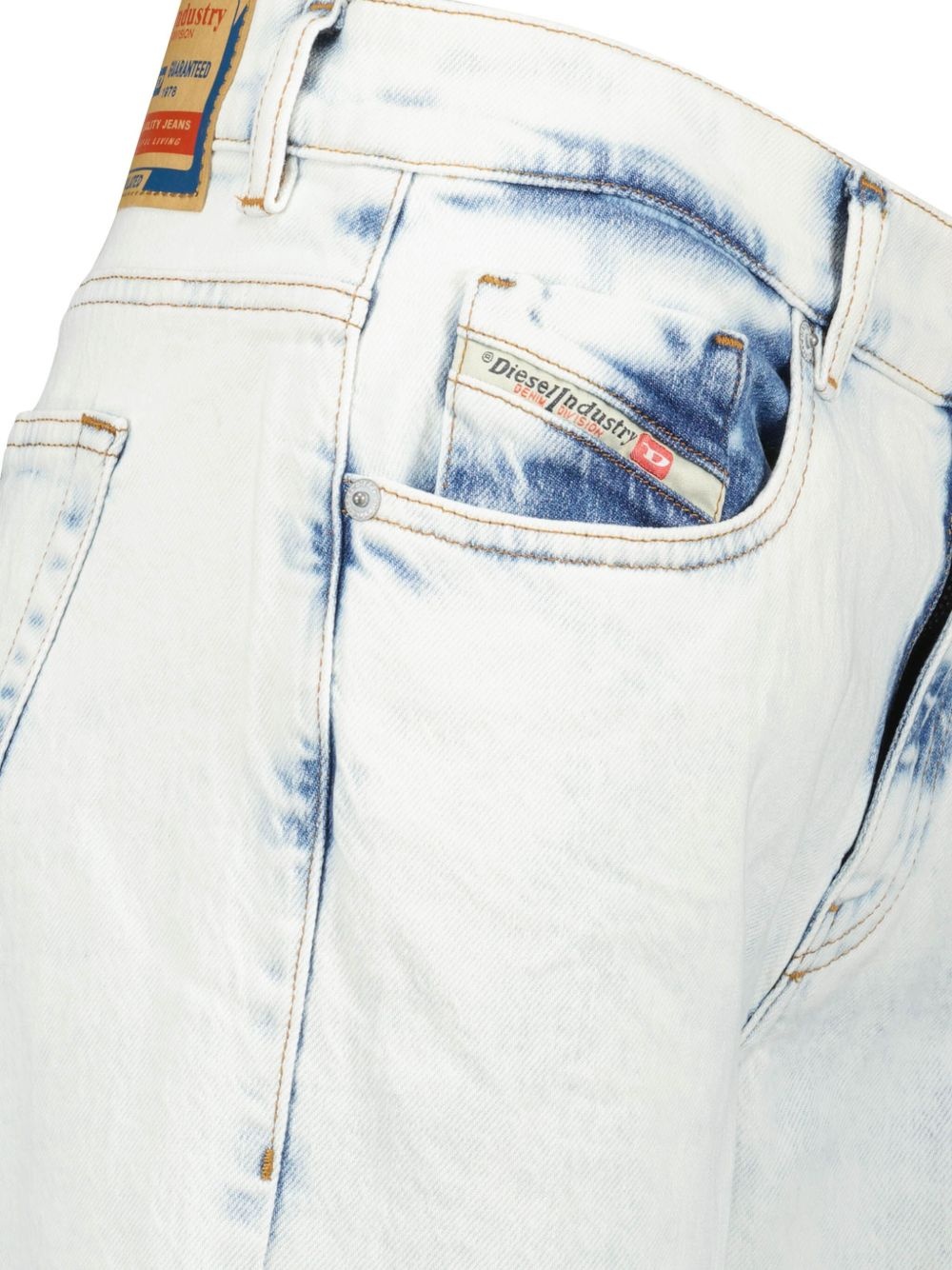 straight-leg jeans - 3