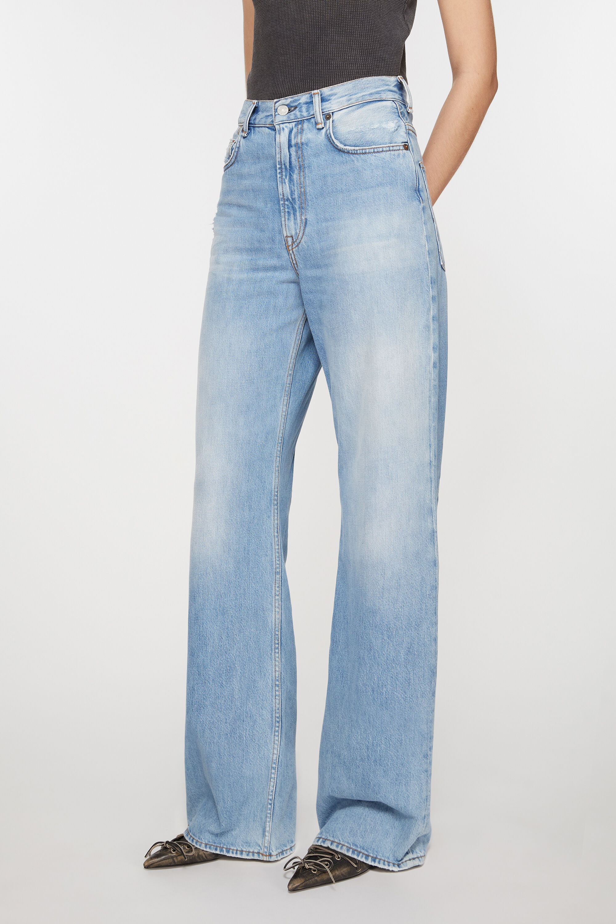 Relaxed fit jeans - 2022F - Light blue - 3