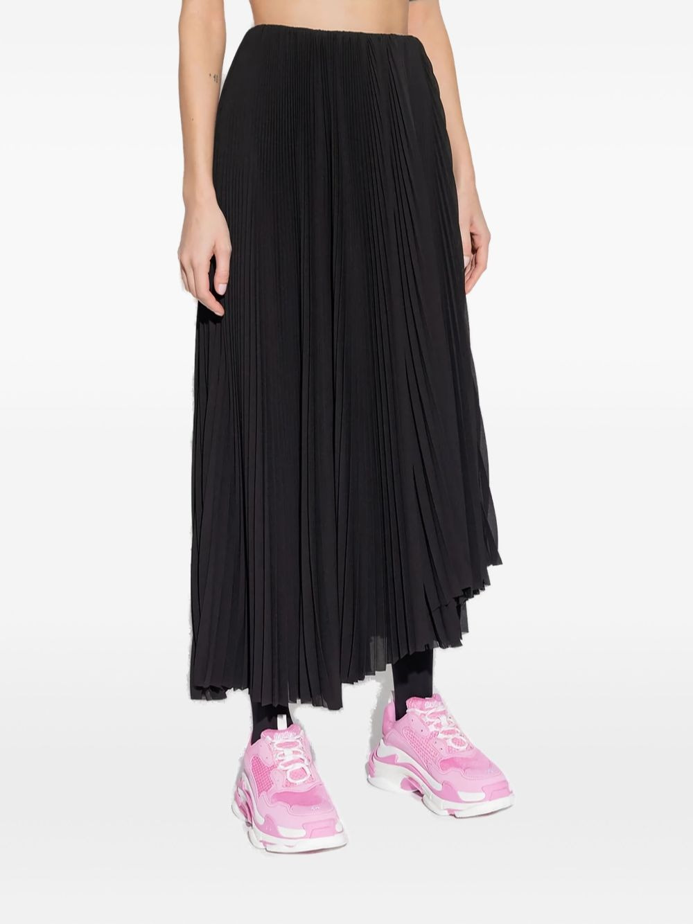 pleated asymmetric-hem midi skirt - 2