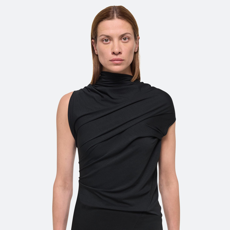 SLEEVELESS WIND TOP 6