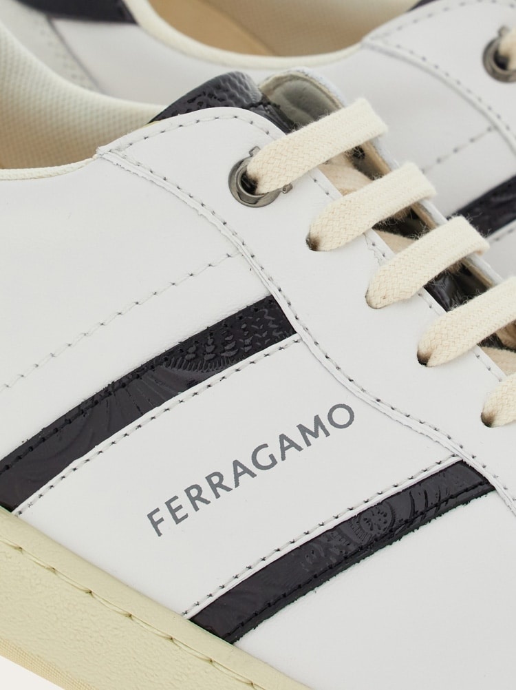 LOW-TOP SNEAKER WITH LOGO - 6
