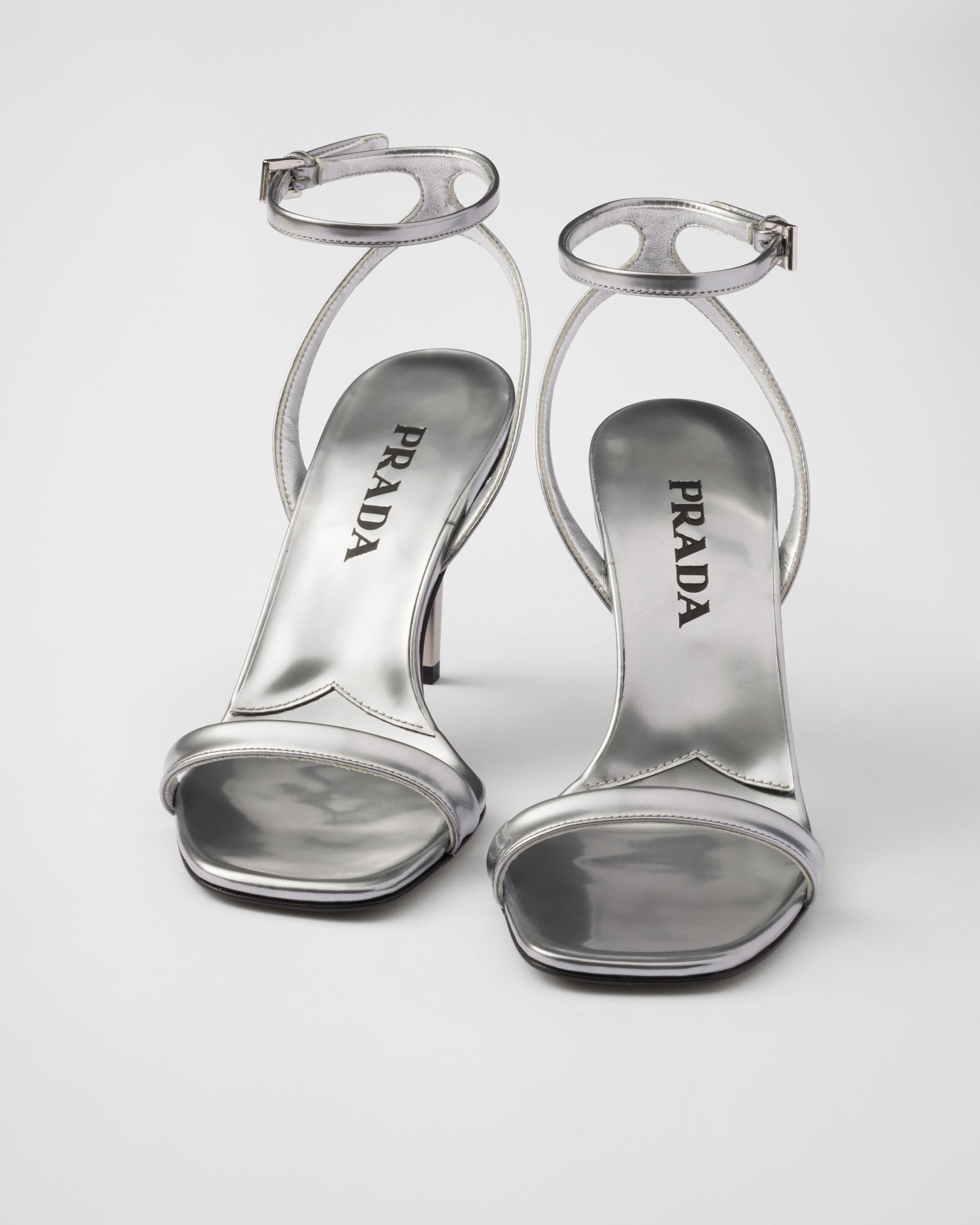 Metallic leather sandals - 5