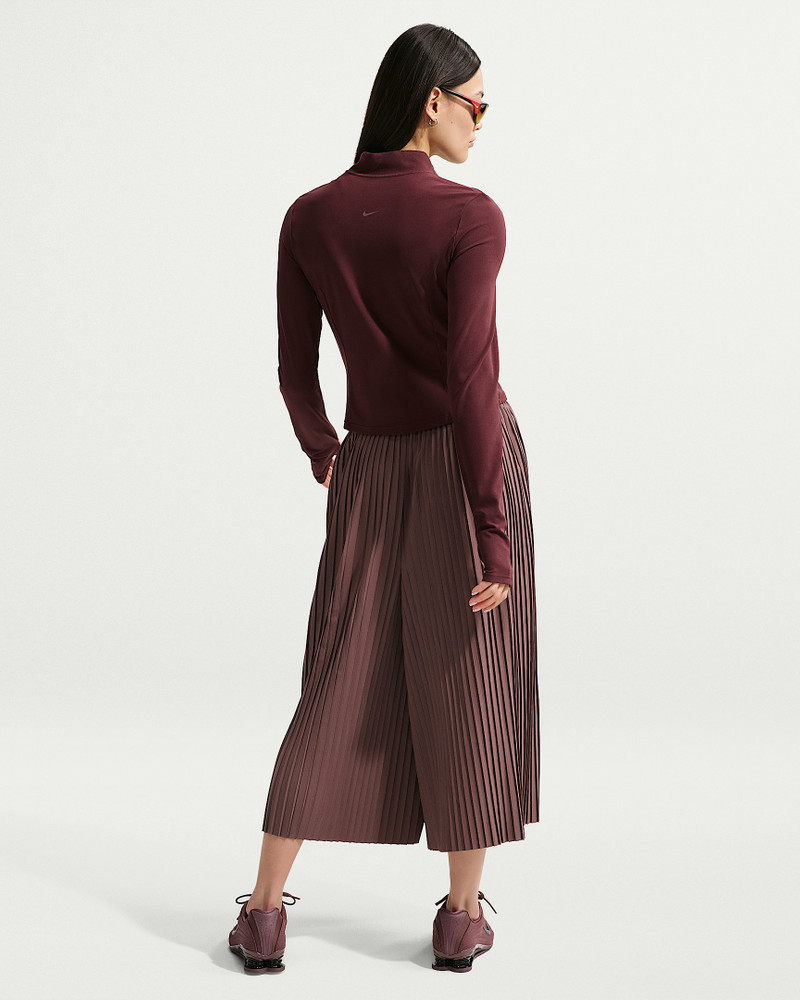 Nike Sportswear Women's Oversized Mid-Rise Culotte Pants 5