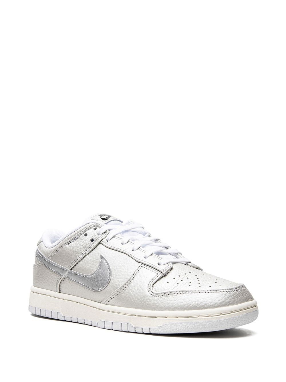 Dunk Low "Metallic Silver" sneakers - 2