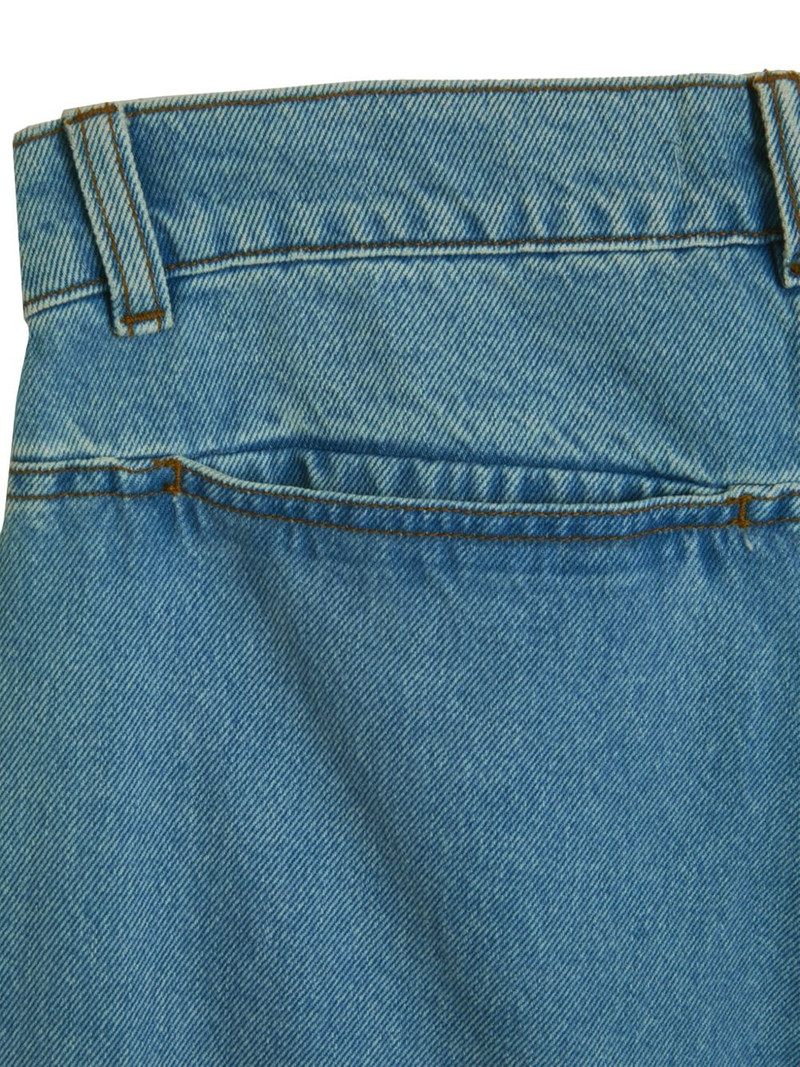 Courtney jeans 3