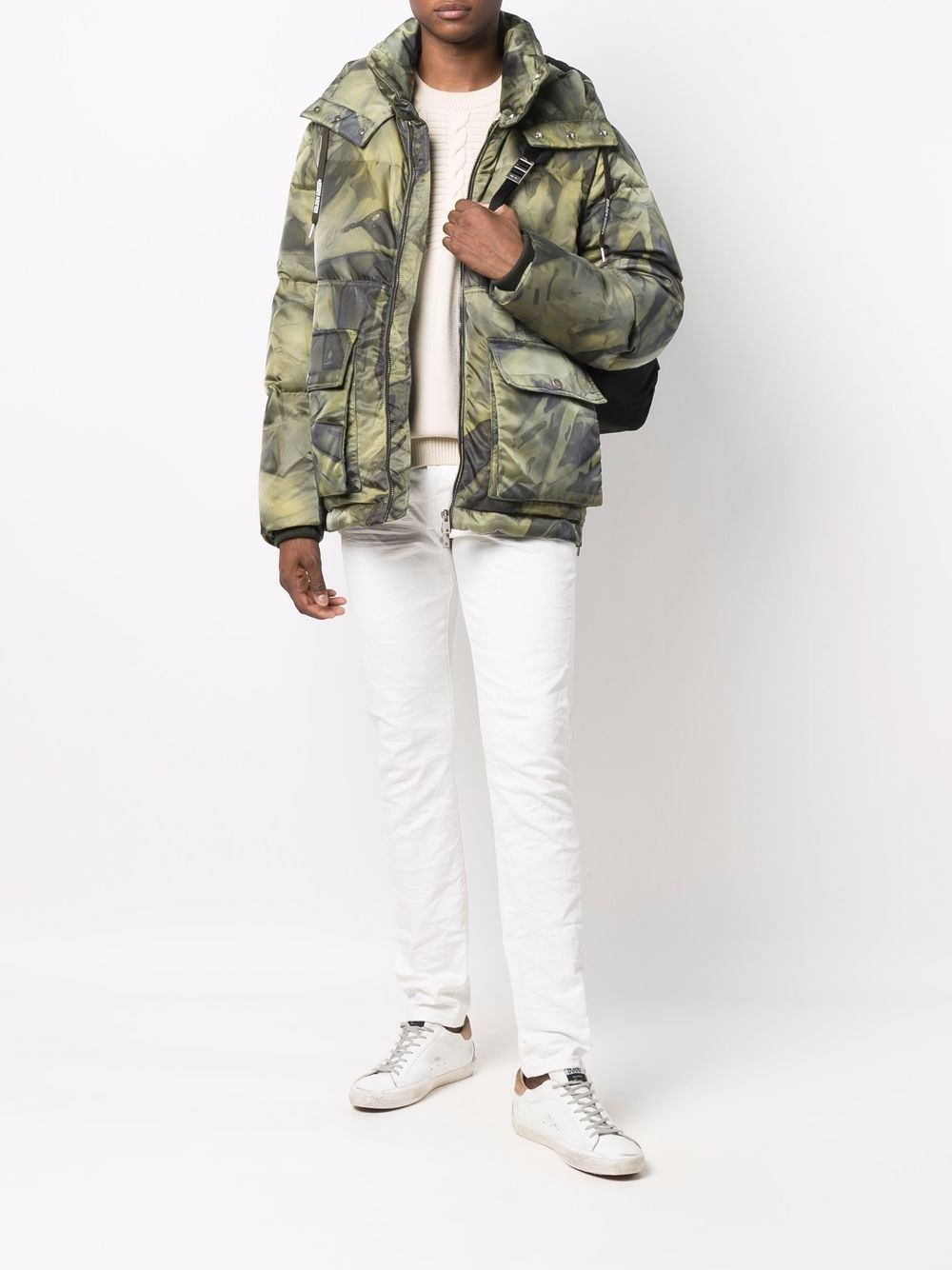 camouflage-print padded coat - 2