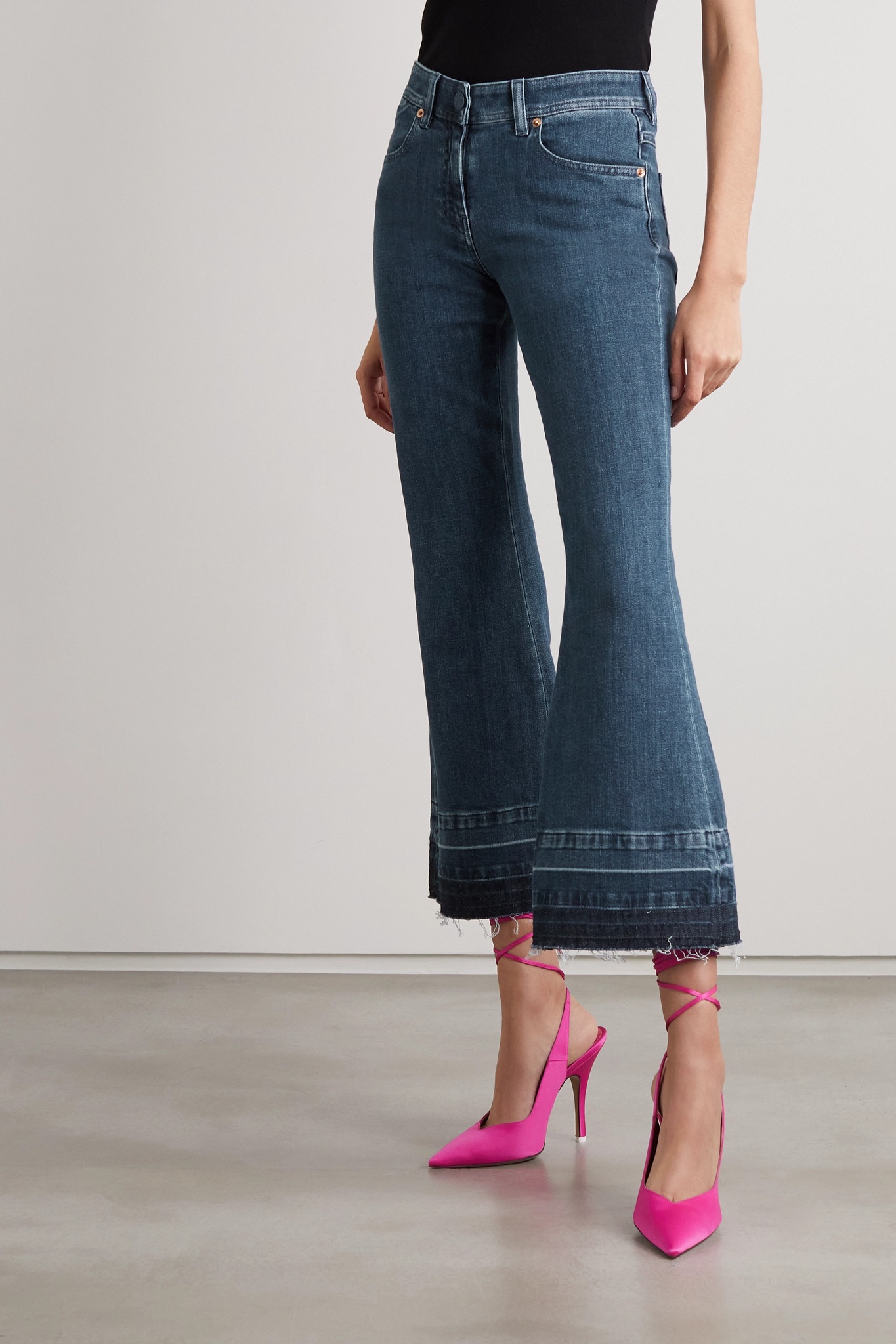 Cropped high-rise flared jeans - 3