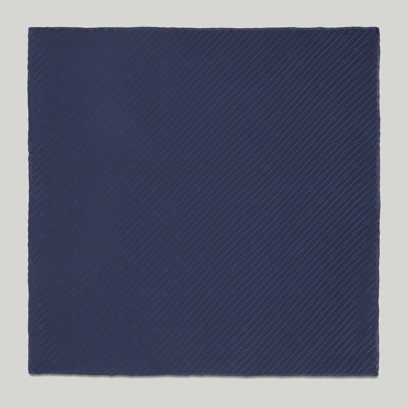 Interlocking G silk pocket square 1