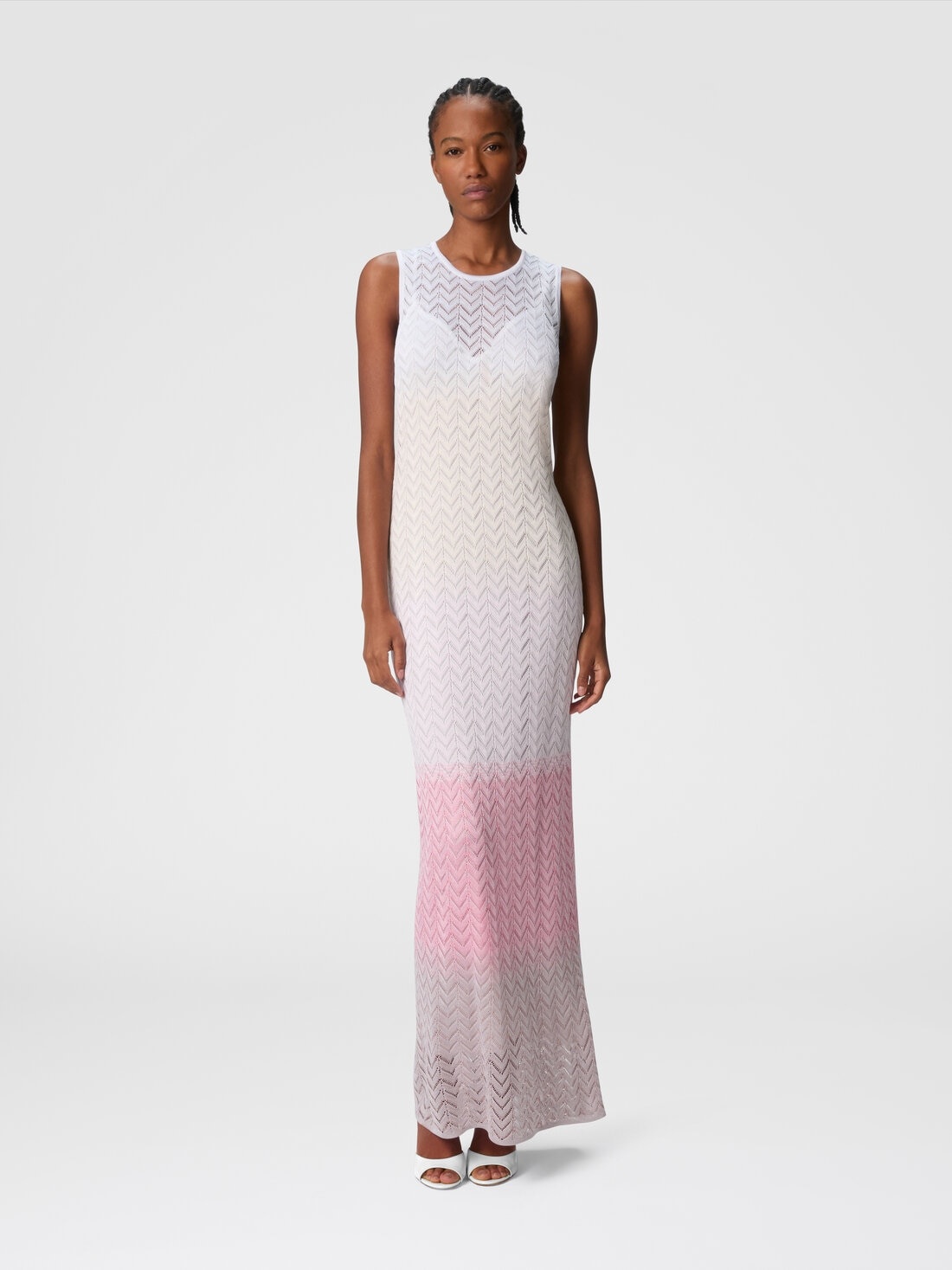 Sleeveless dress in shaded chevron viscose - 2