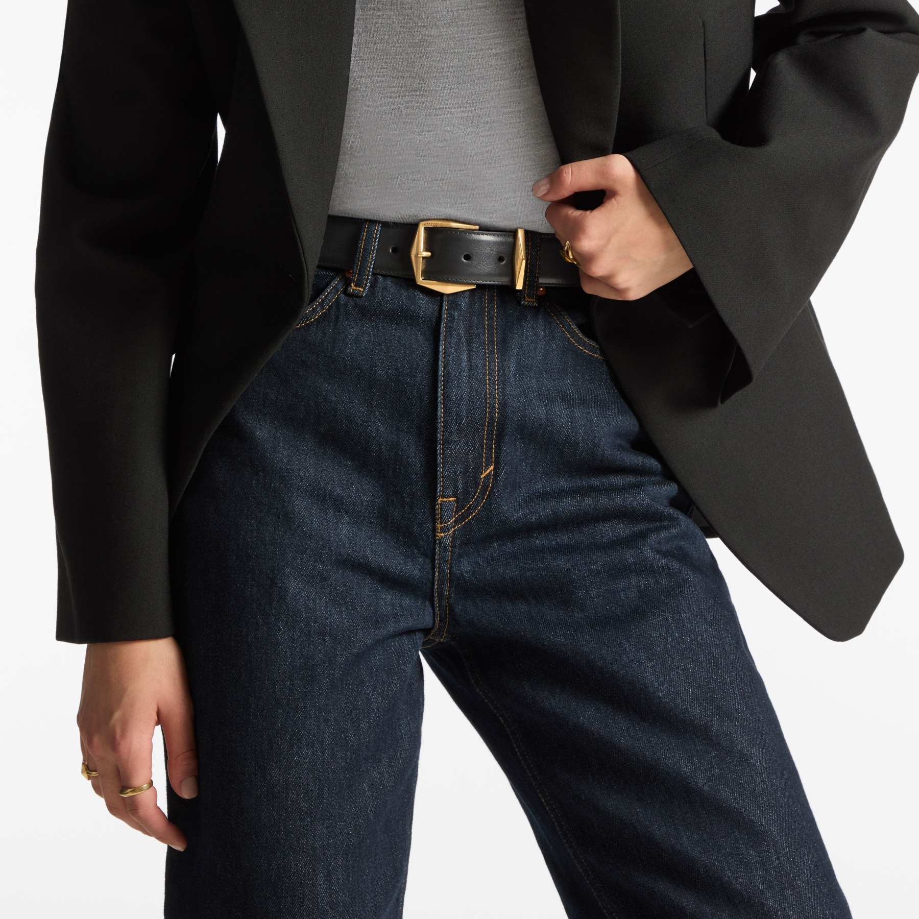 Diamond Buckle Belt
Black Leather Diamond Belt - 2
