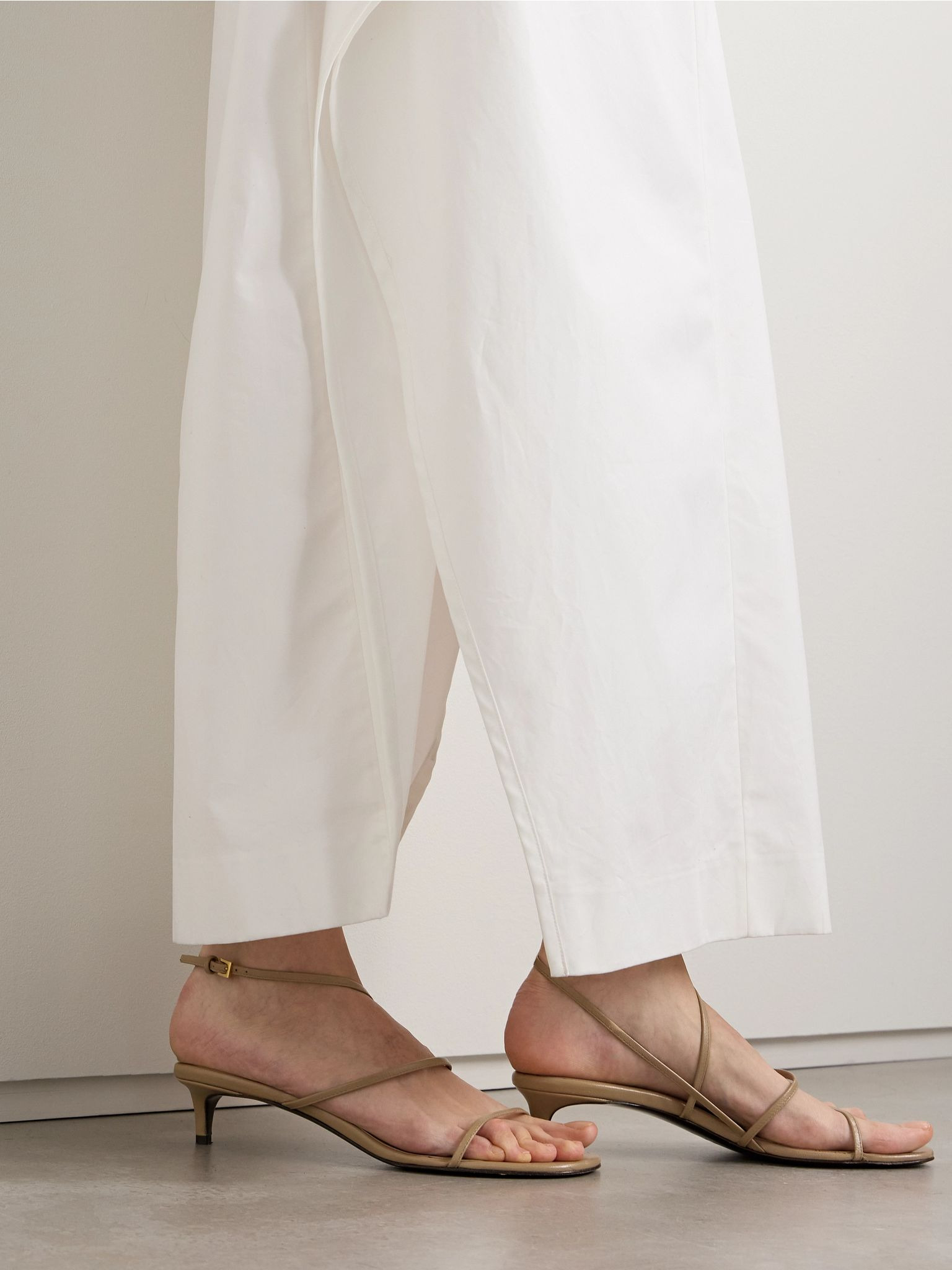 Loop leather sandals Neutral - 2
