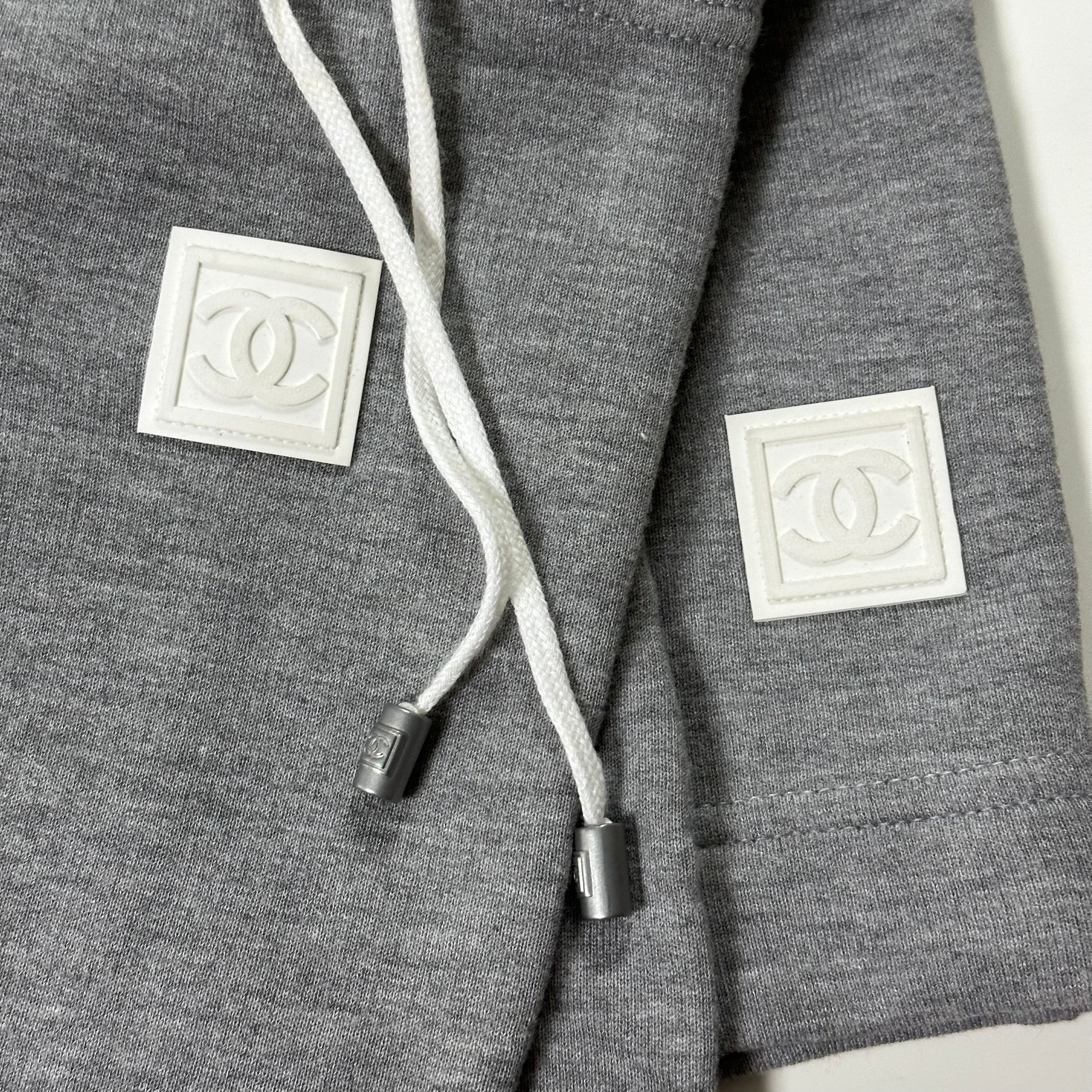 CHANEL Sport Spring Summer 2005 Sweat Mini Skirt with Leg Warmers - 5