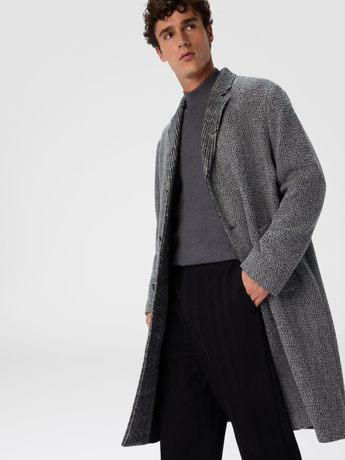 Wool Cloth Coat with Chevron Pattern - 4