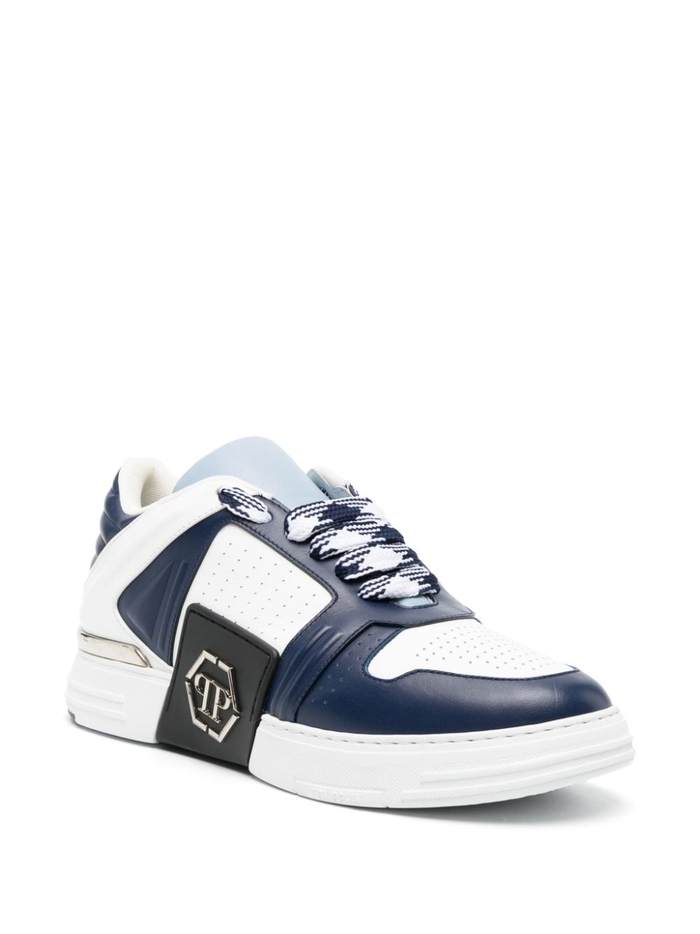 logo-patch low-top sneakers - 2