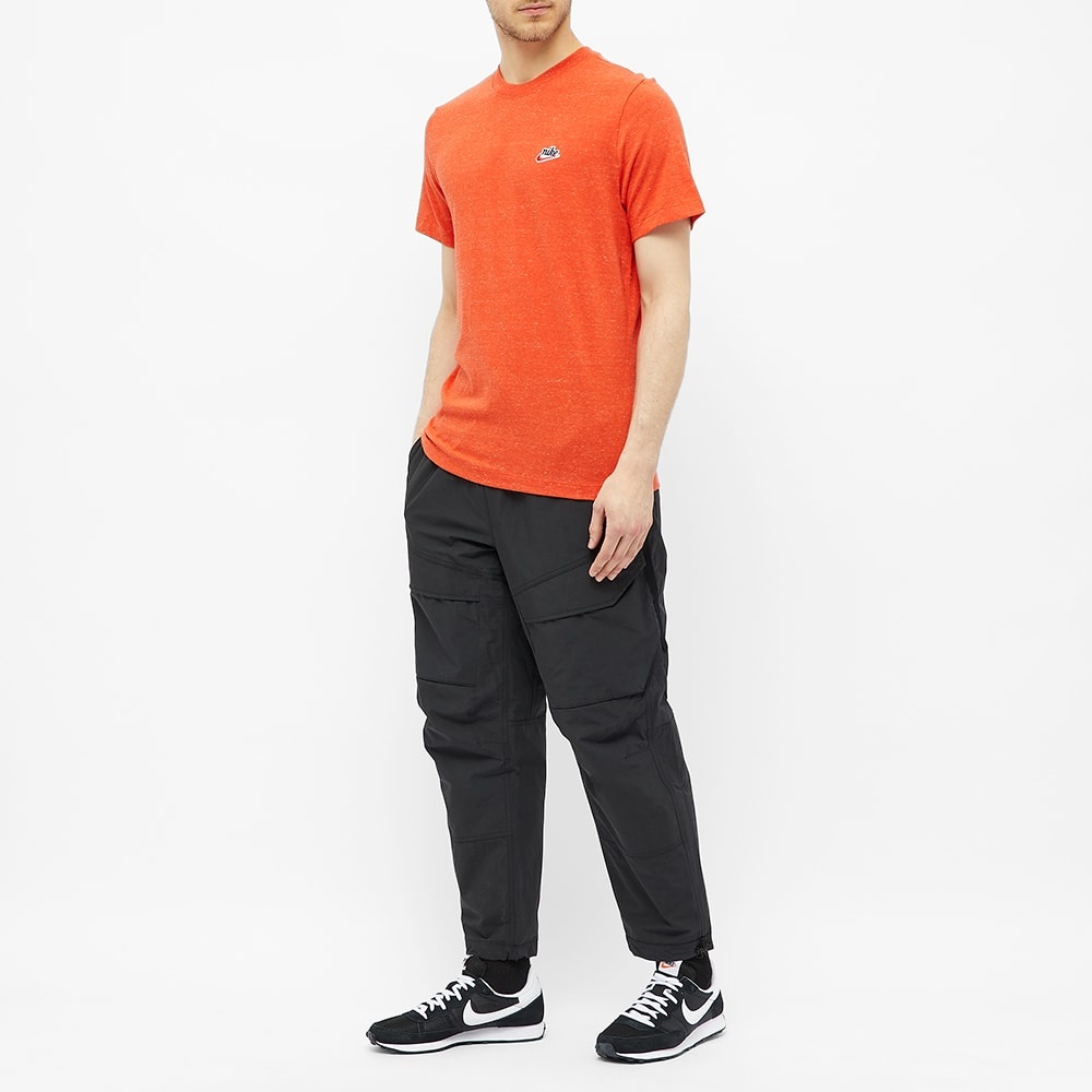 Nike Heritage Chest Logo Tee - 5