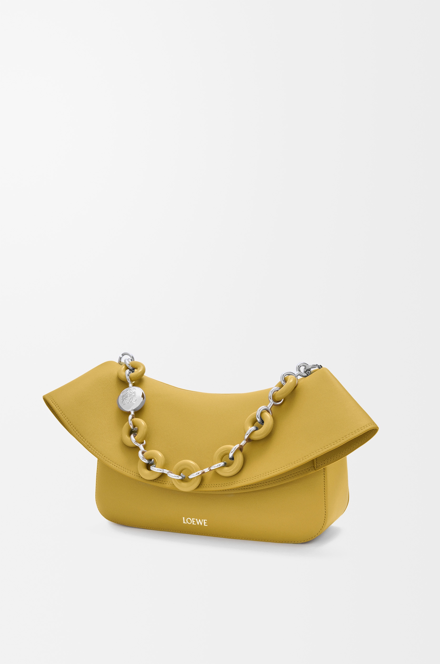 Medium Ola bag in smooth calfskin - 5