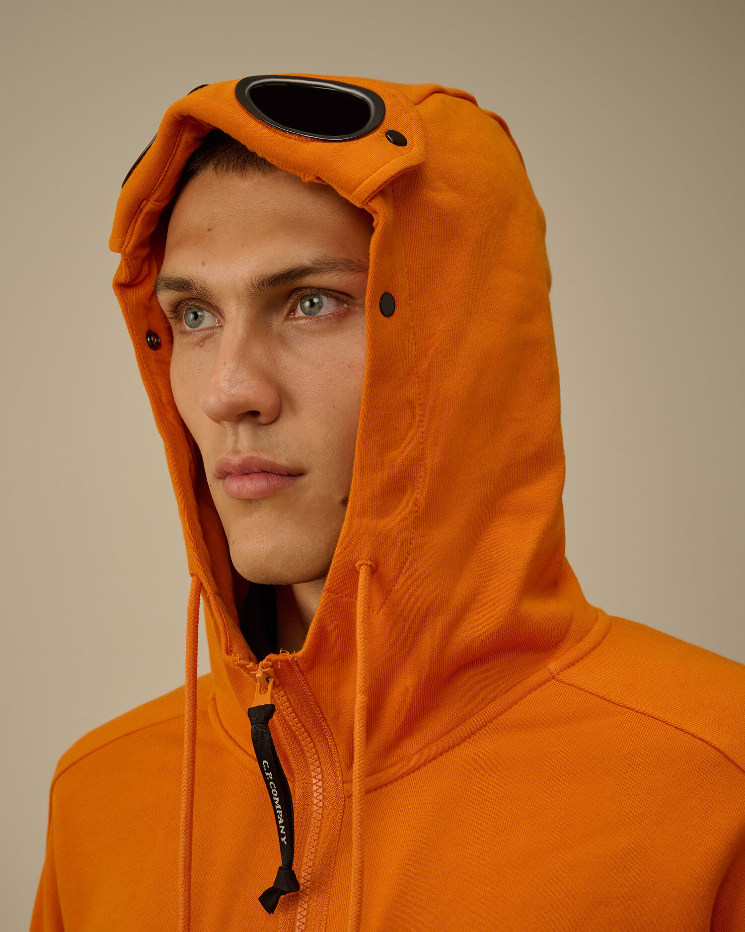 Diagonal Raised Fleece Goggle Sweatshirt - 6