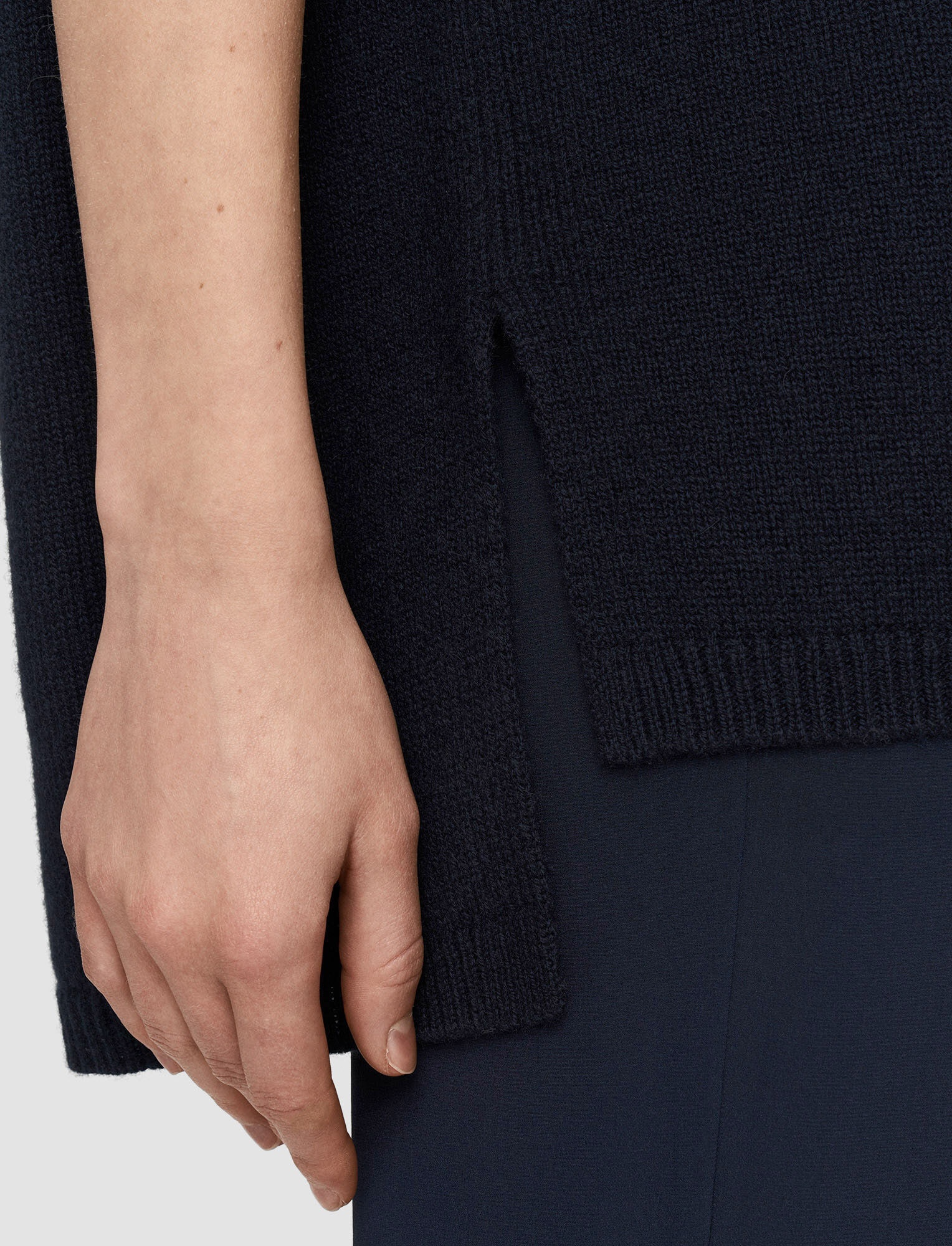 Pure Cashmere Vest - 6