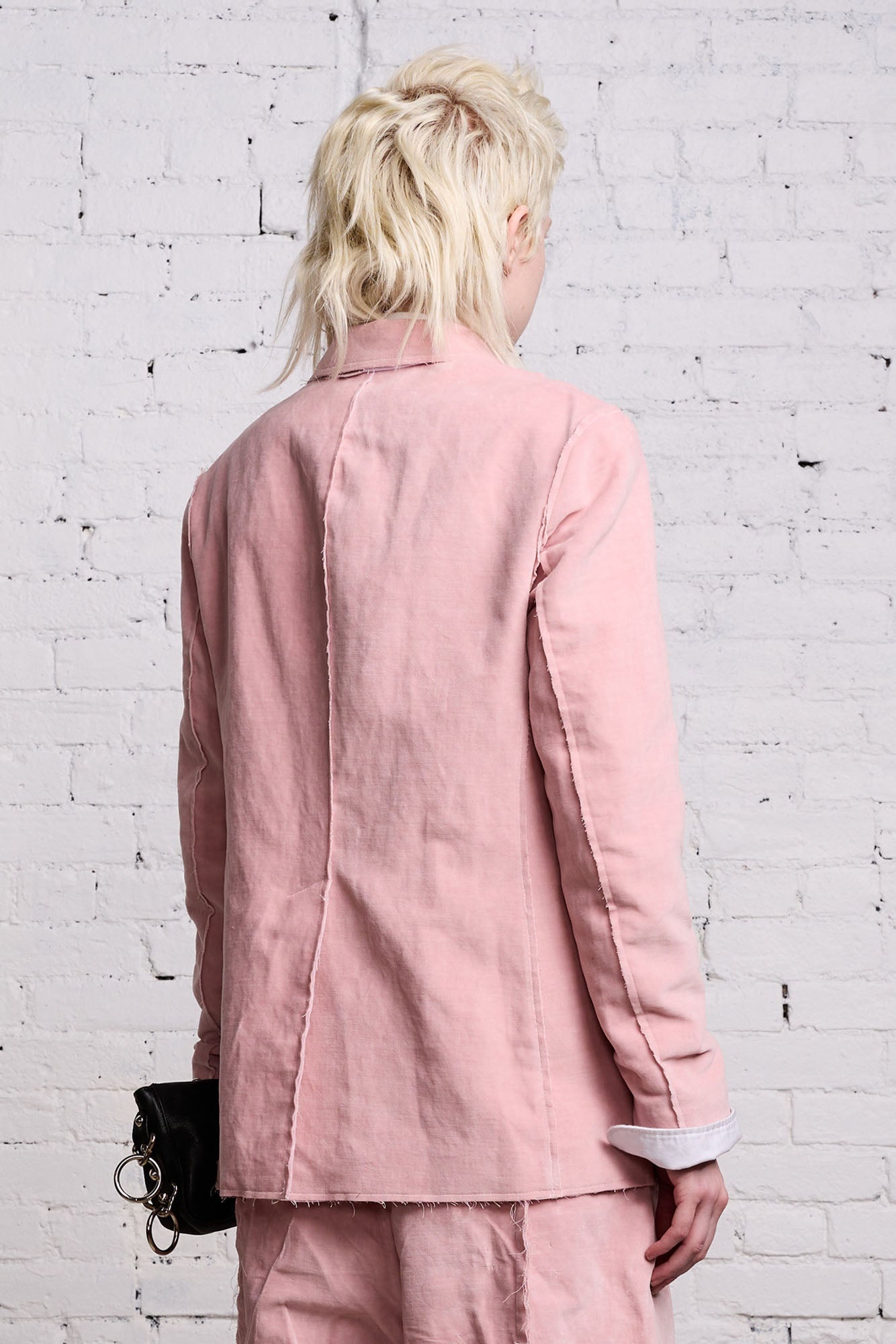 RAW CUT SHRUNKEN BLAZER - PINK VELVET - 6