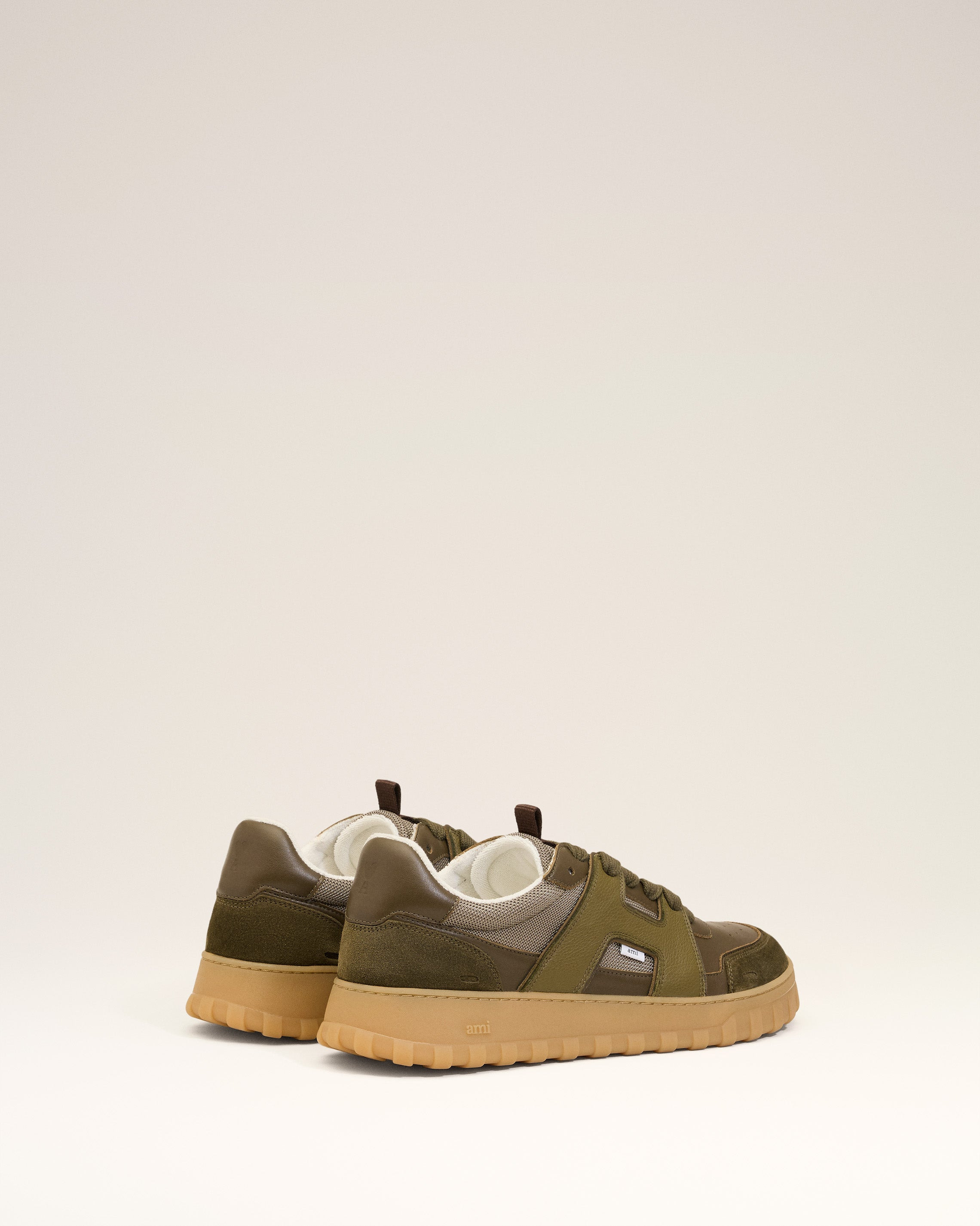 GREEN SMOOTH LEATHER LOW TOP A WALK SNEAKERS - 8