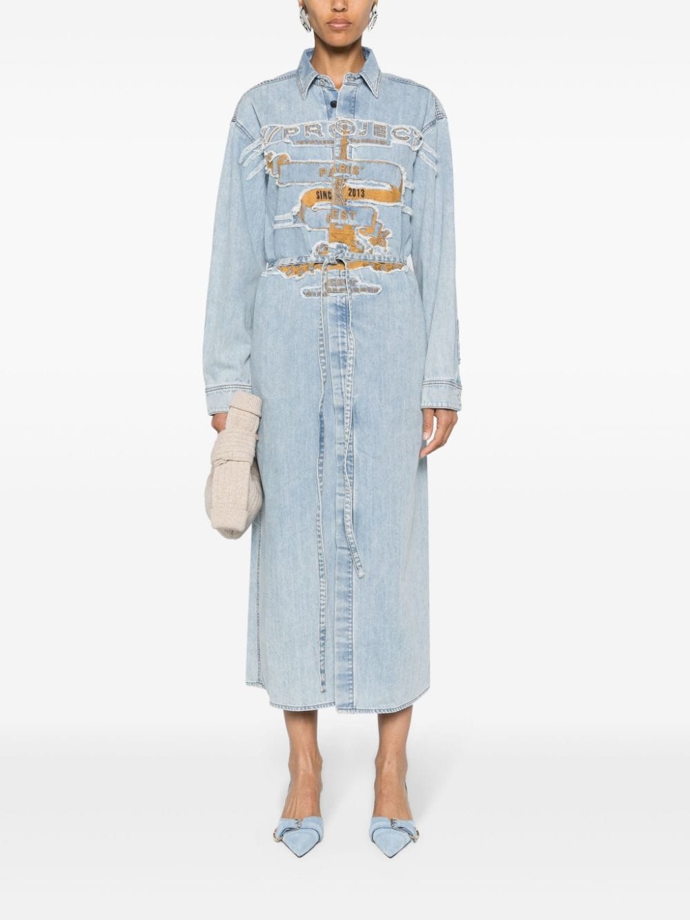 logo-embroidered denim shirtdress - 2