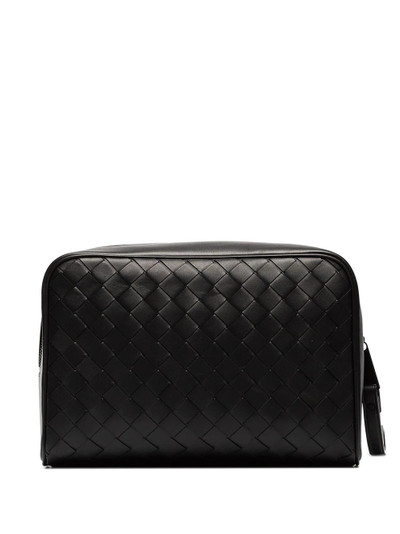 Bottega Veneta intrecciato weave wash bag outlook