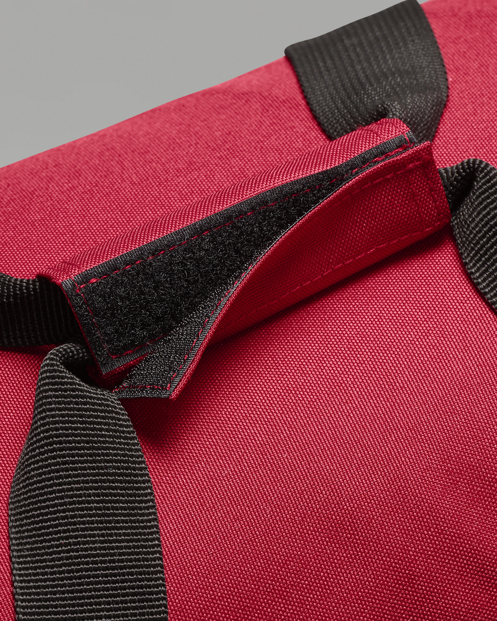 Jordan Essentials Duffle Bag (30L) - 7