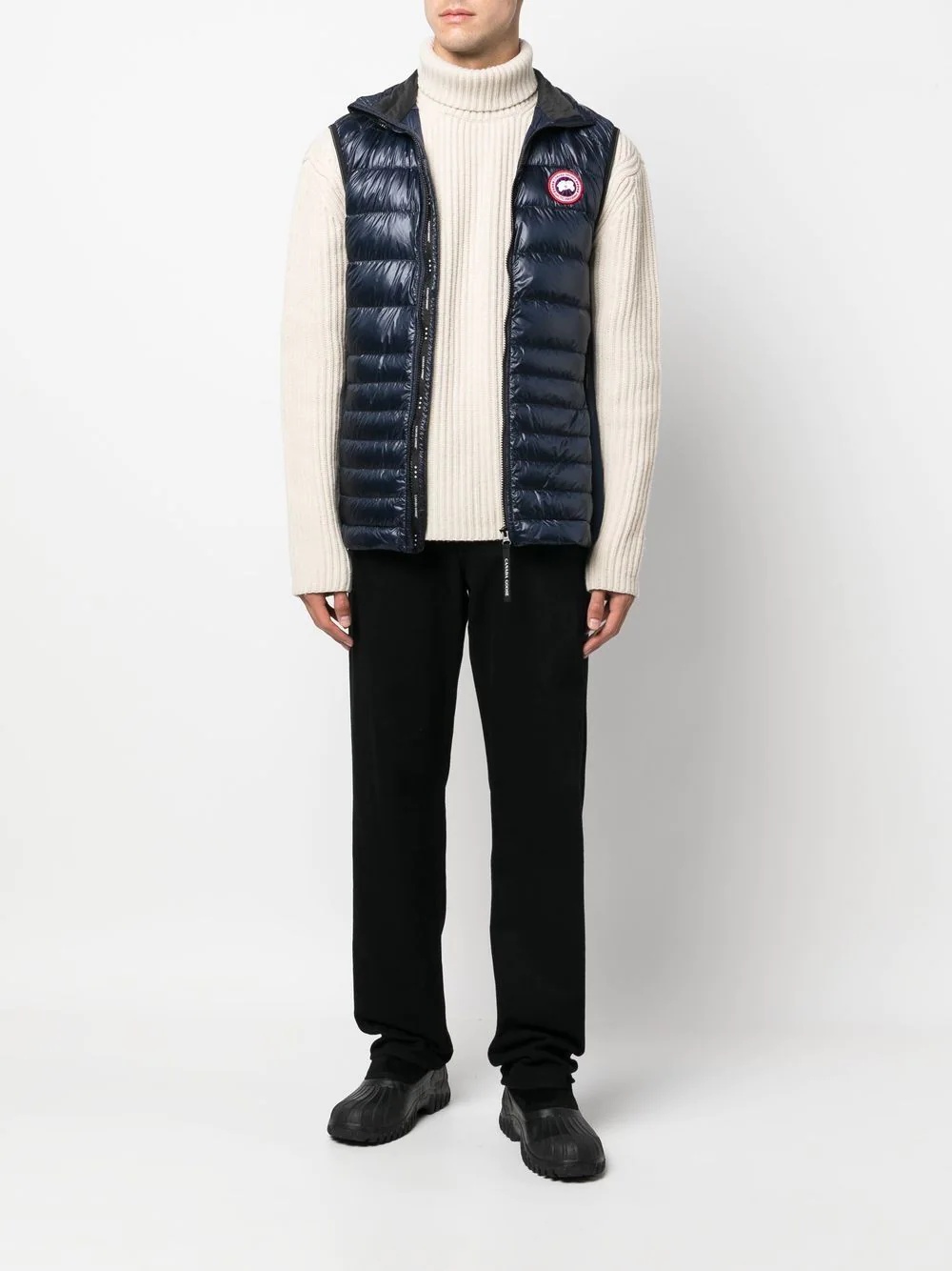 Canada Goose logo-patch padded gilet - Black